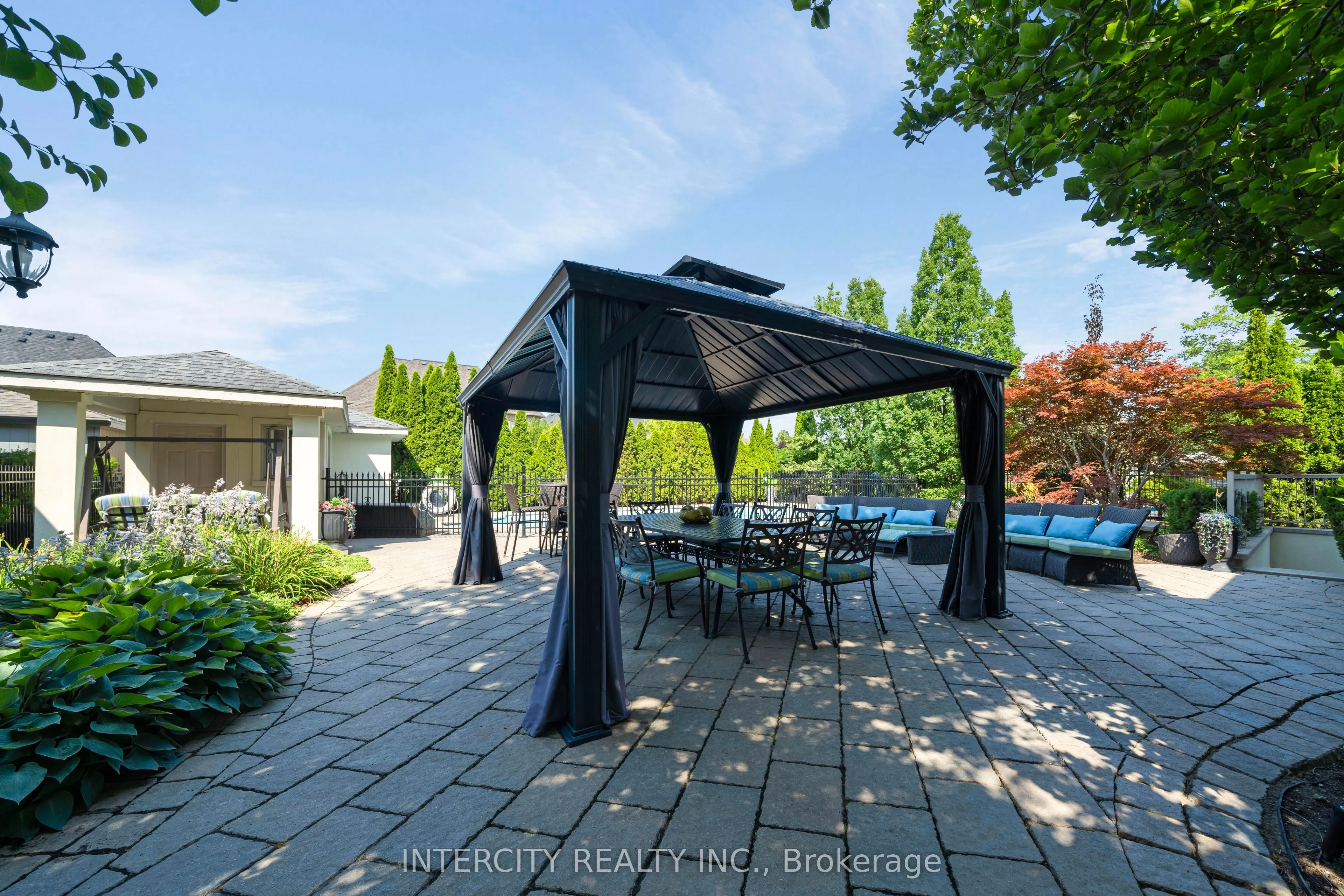 118 Park Ridge Drive