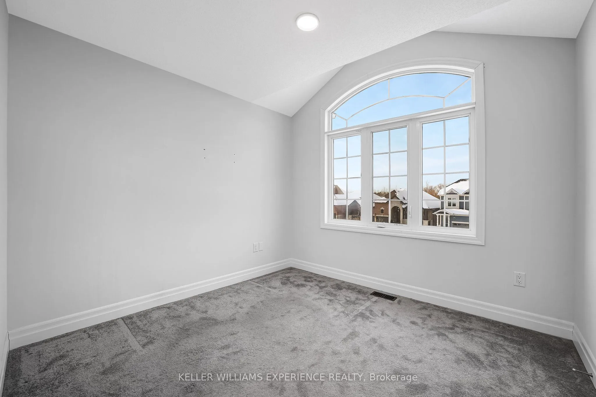 31 Wood Crescent