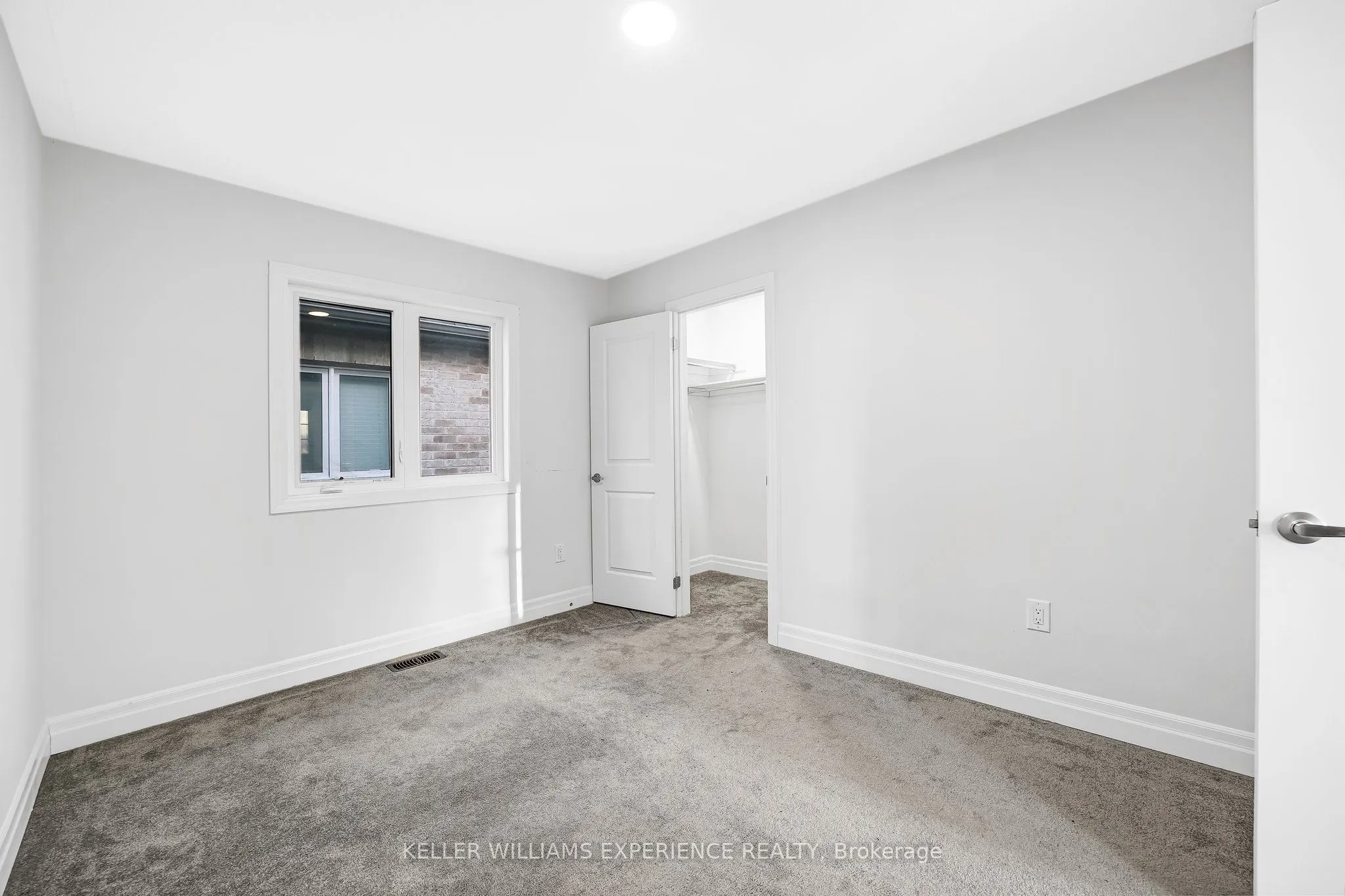 31 Wood Crescent