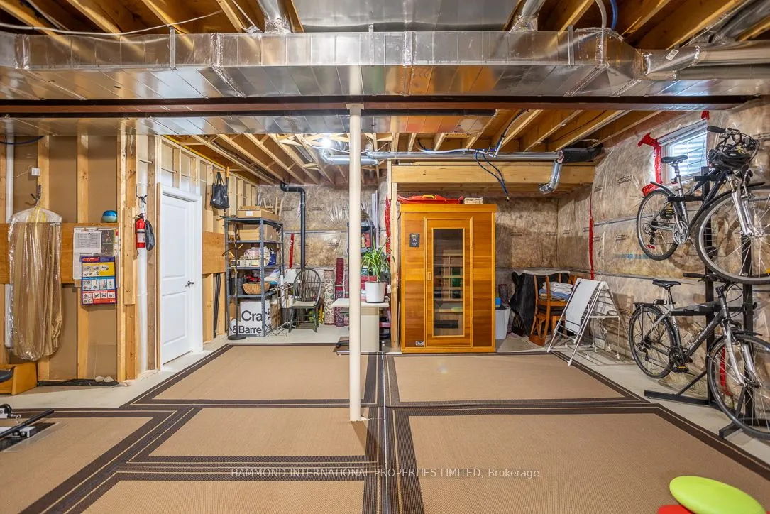 203 Hunterwood Chase