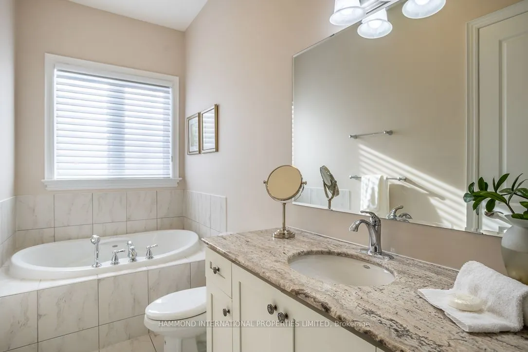 203 Hunterwood Chase