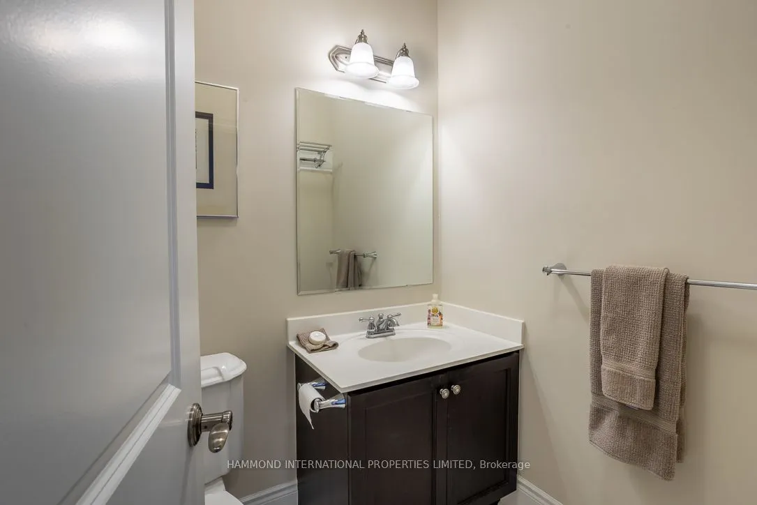203 Hunterwood Chase