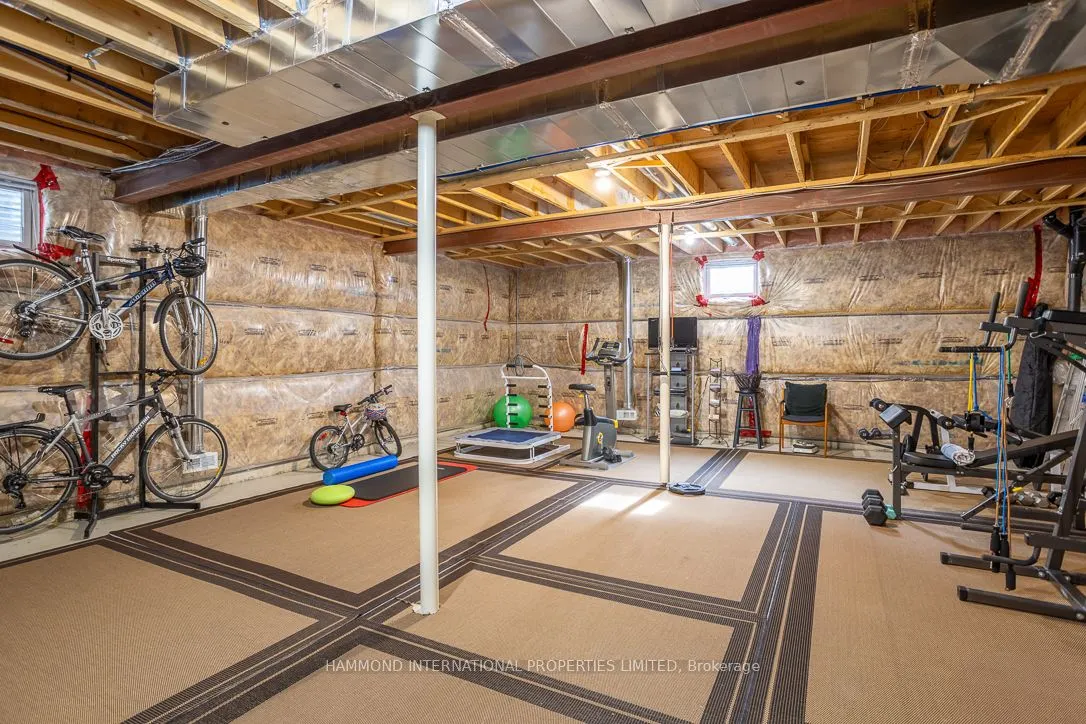 203 Hunterwood Chase