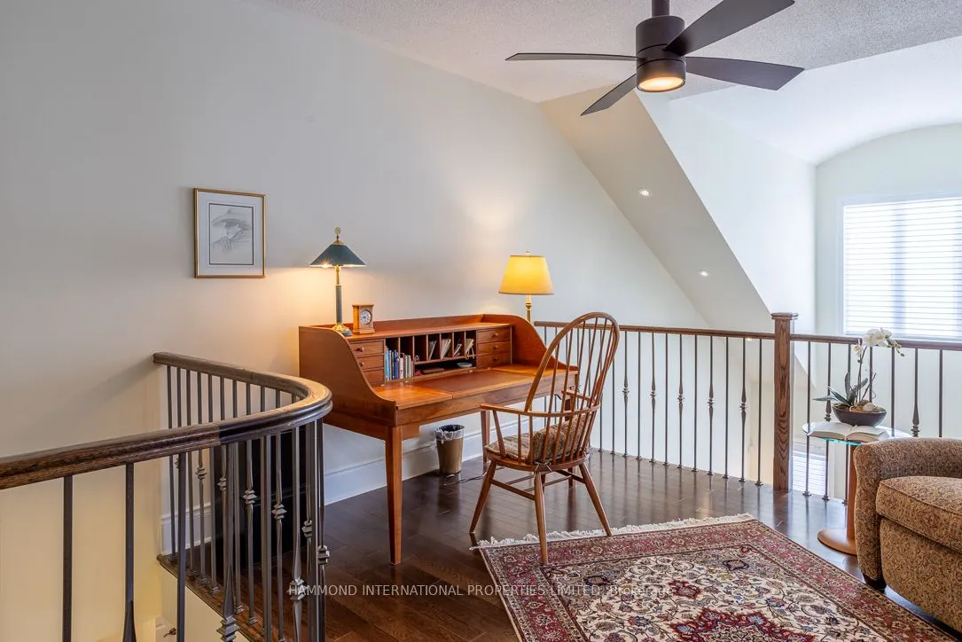 203 Hunterwood Chase