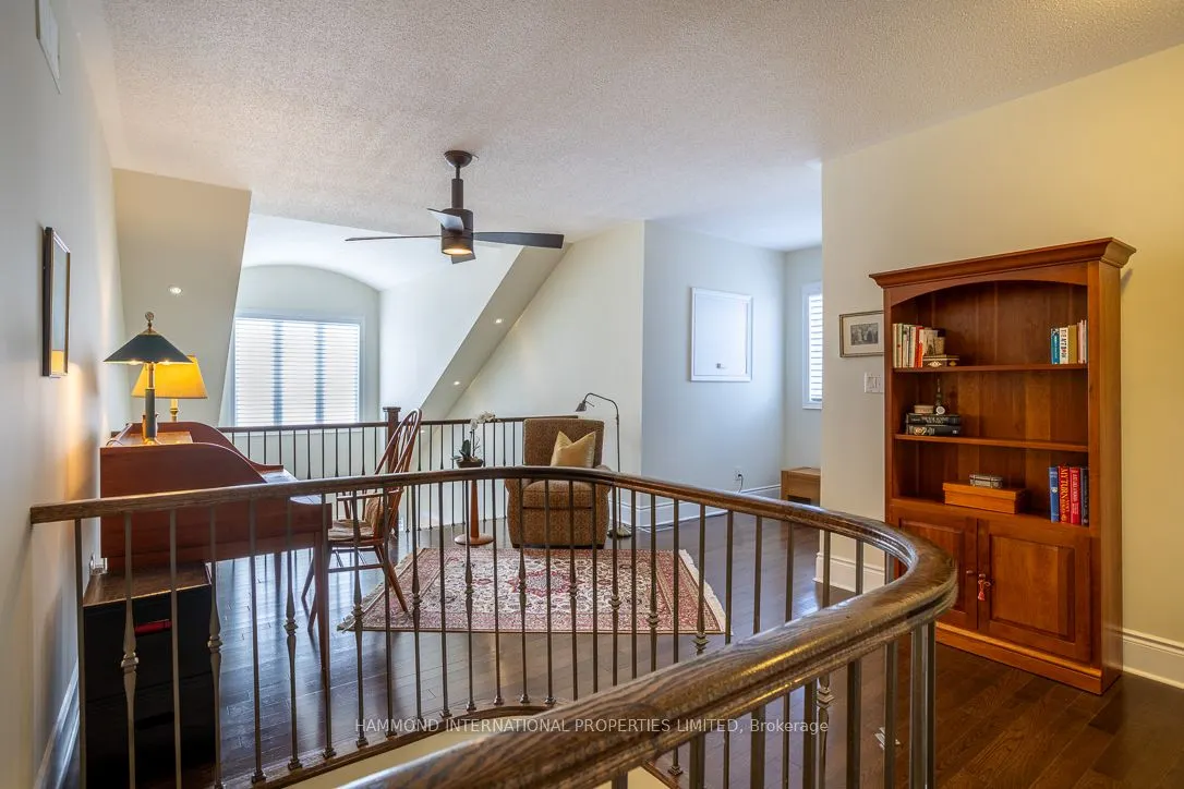 203 Hunterwood Chase