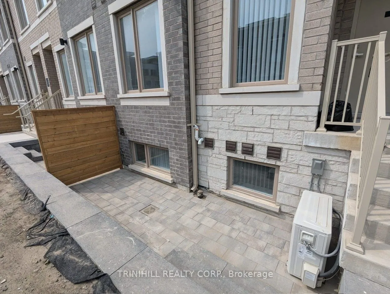 121 Honeycrisp Crescent, #253