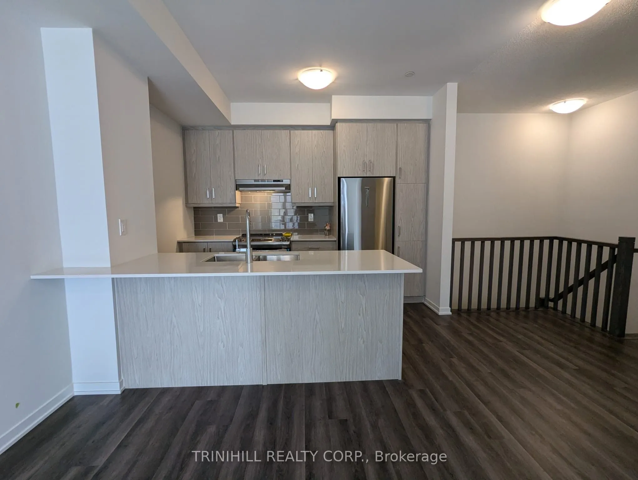 121 Honeycrisp Crescent, #253