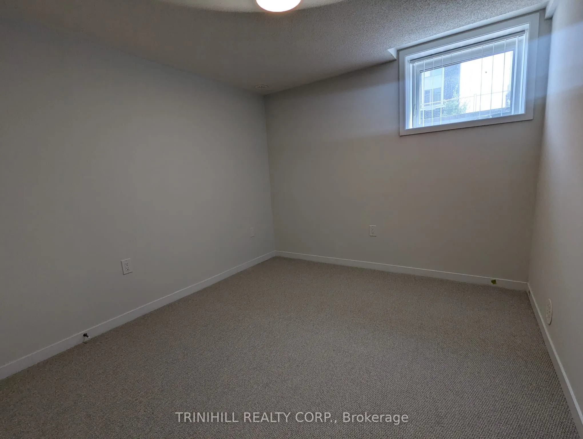 121 Honeycrisp Crescent, #253