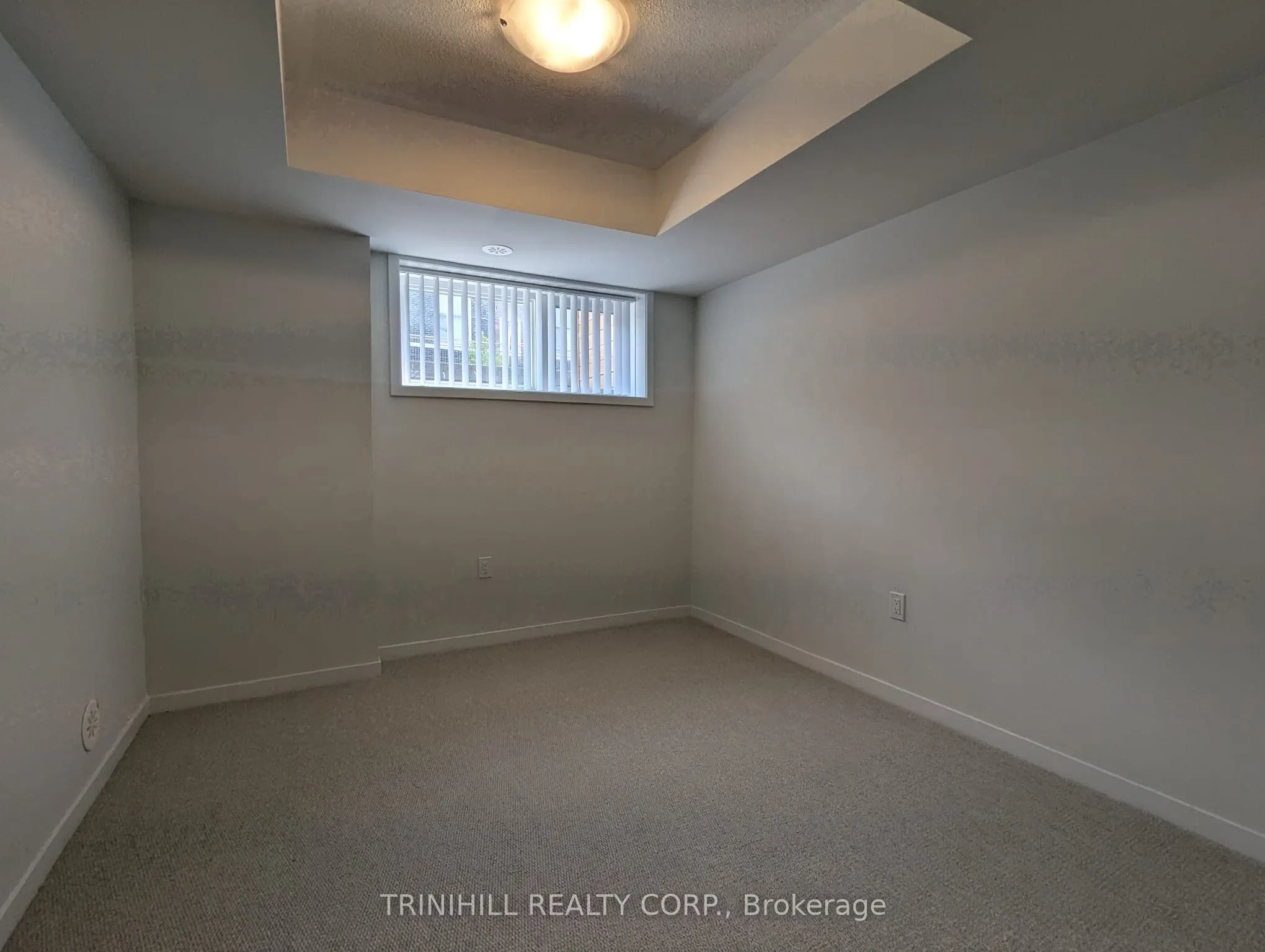 121 Honeycrisp Crescent, #253