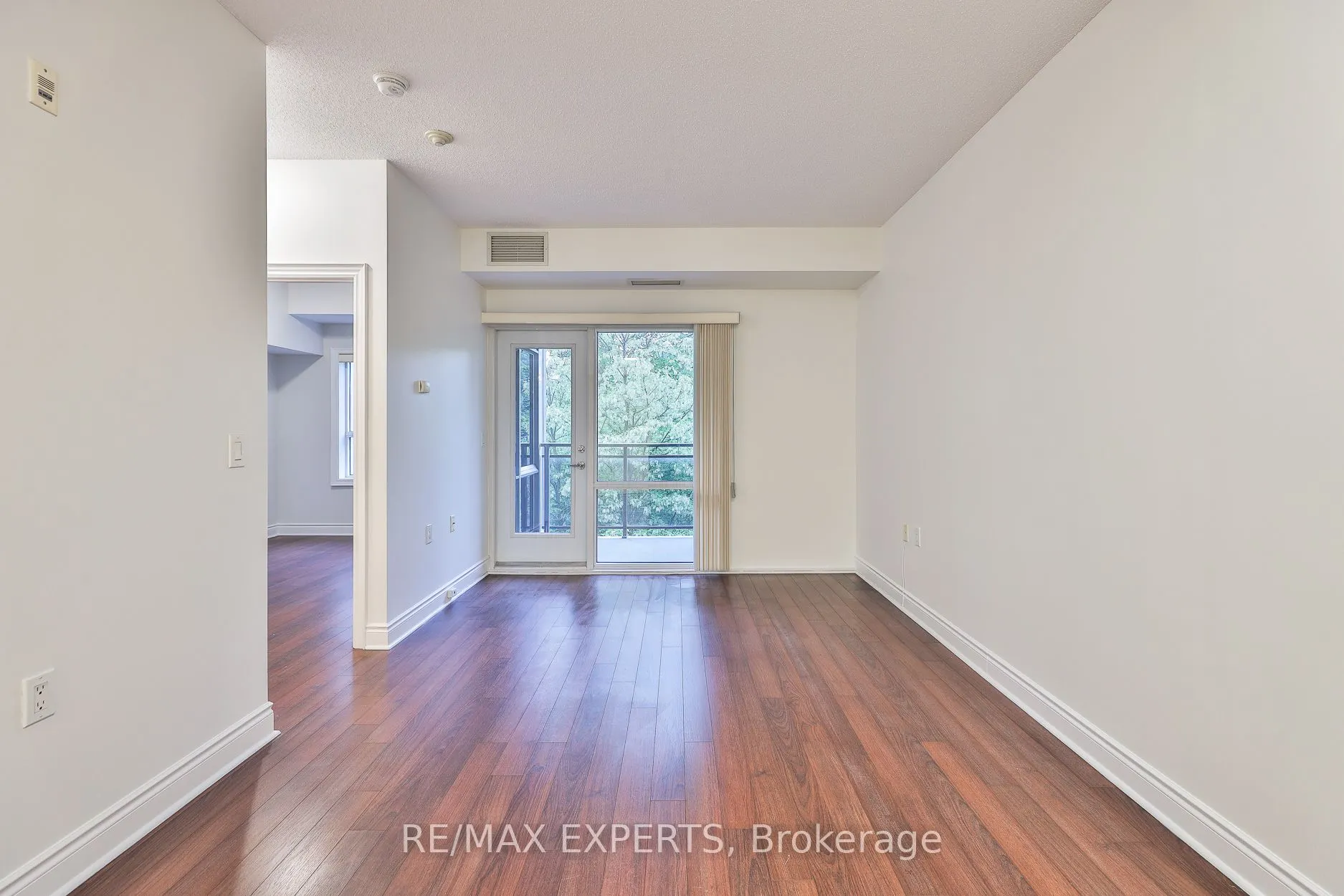 8201 ISLINGTON Avenue, #319