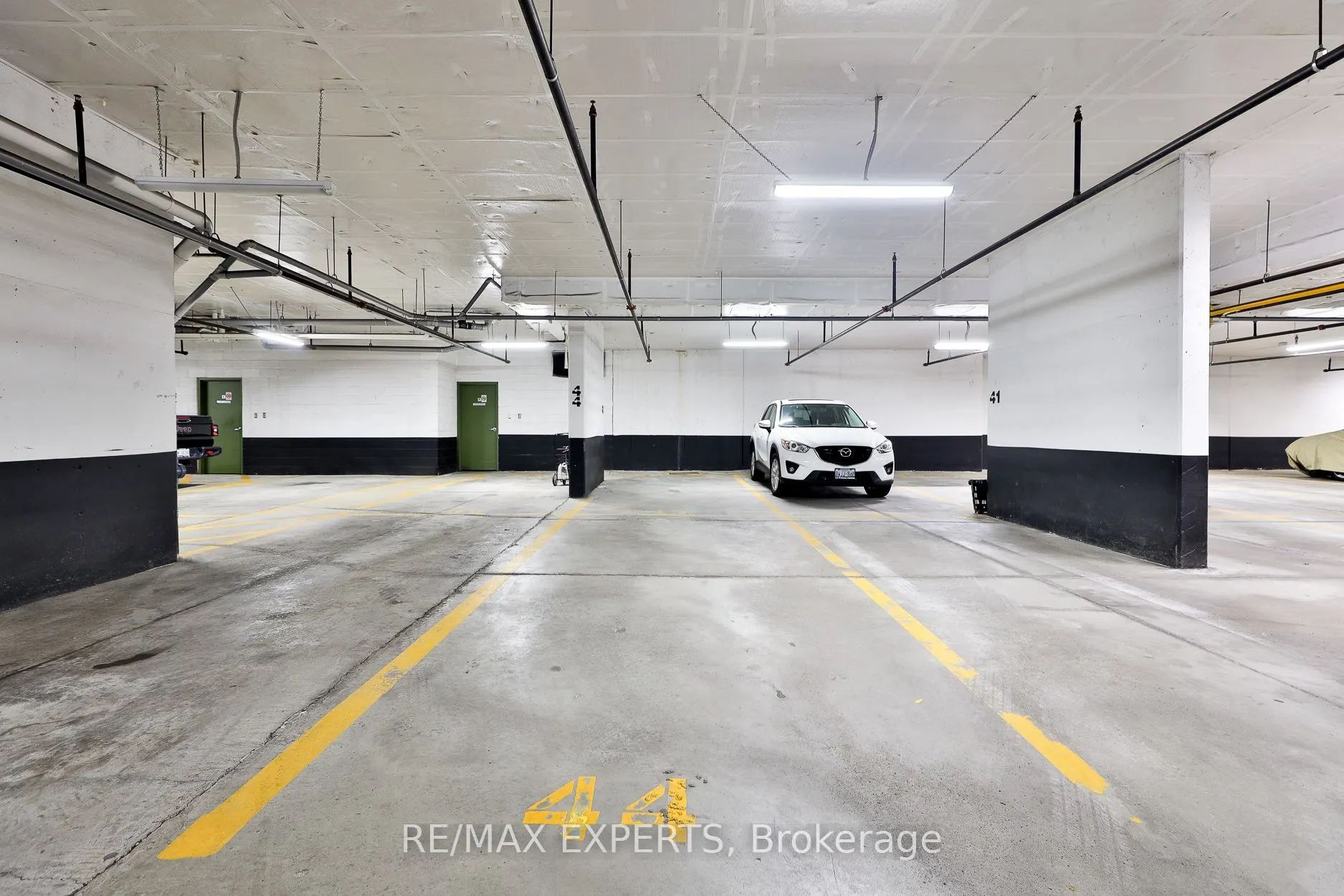 8201 ISLINGTON Avenue, #319