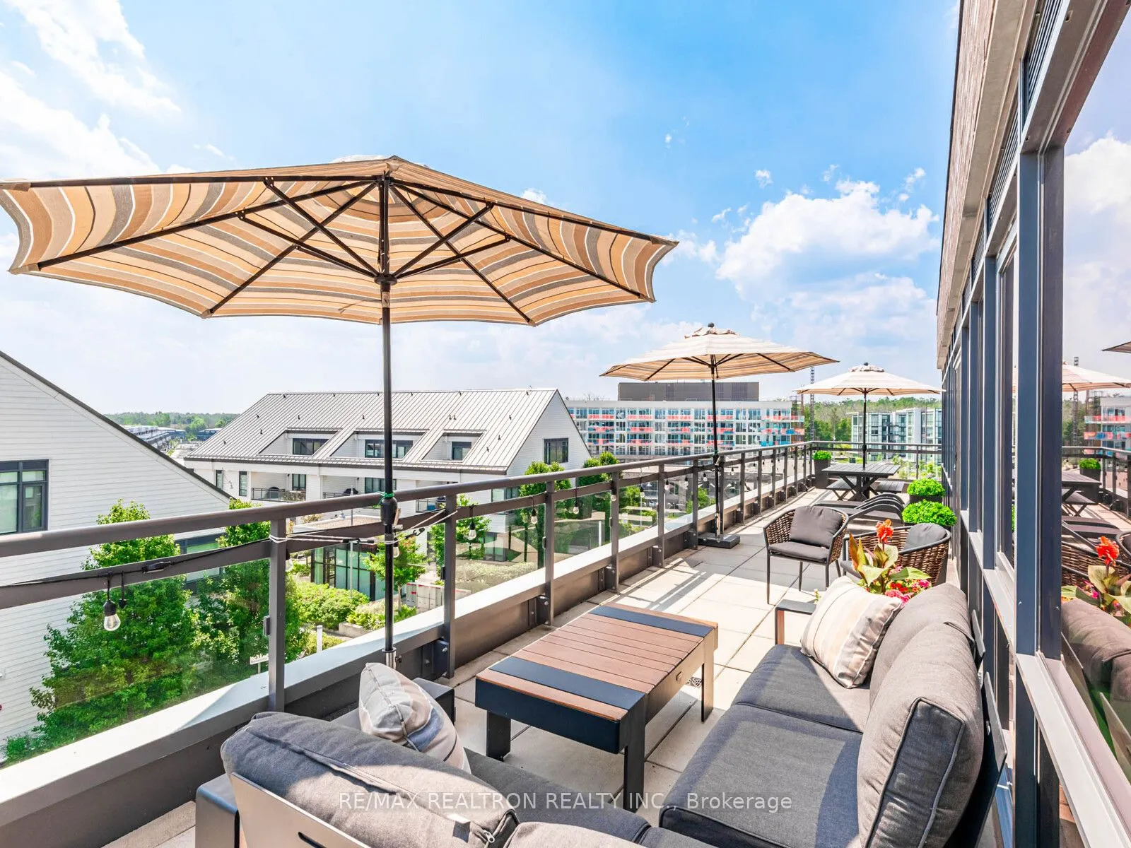 333 Sea Ray Avenue, #D425