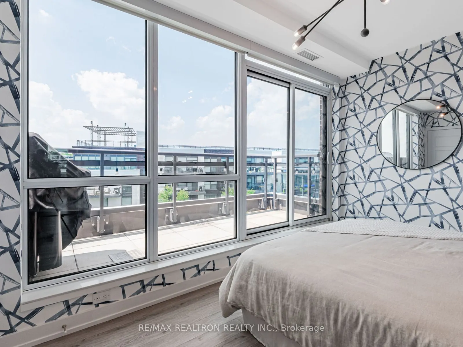 333 Sea Ray Avenue, #D425