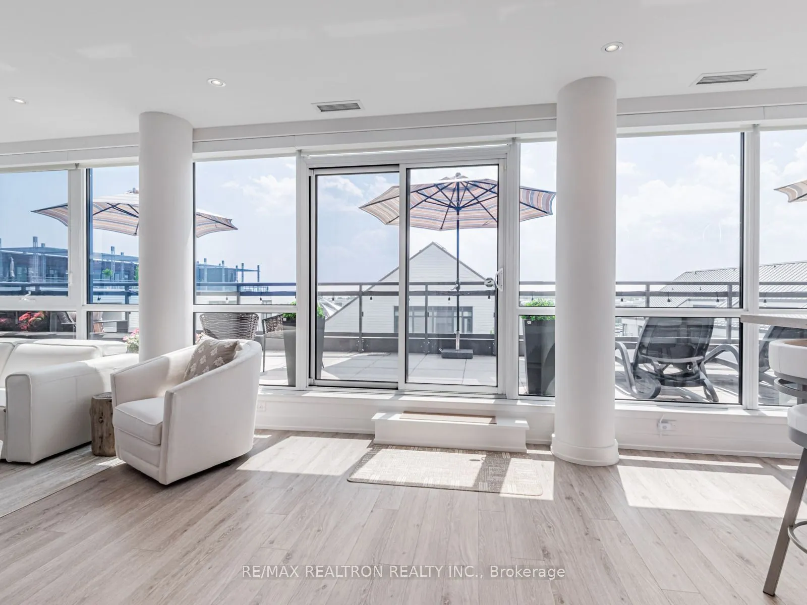 333 Sea Ray Avenue, #D425