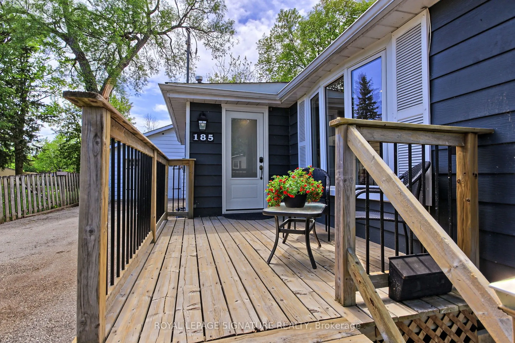 185 Woodland Avenue