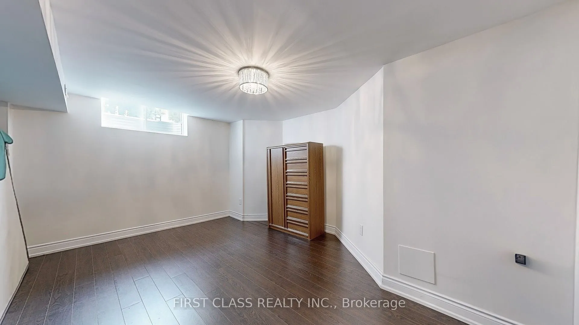 69 Weslock Crescent