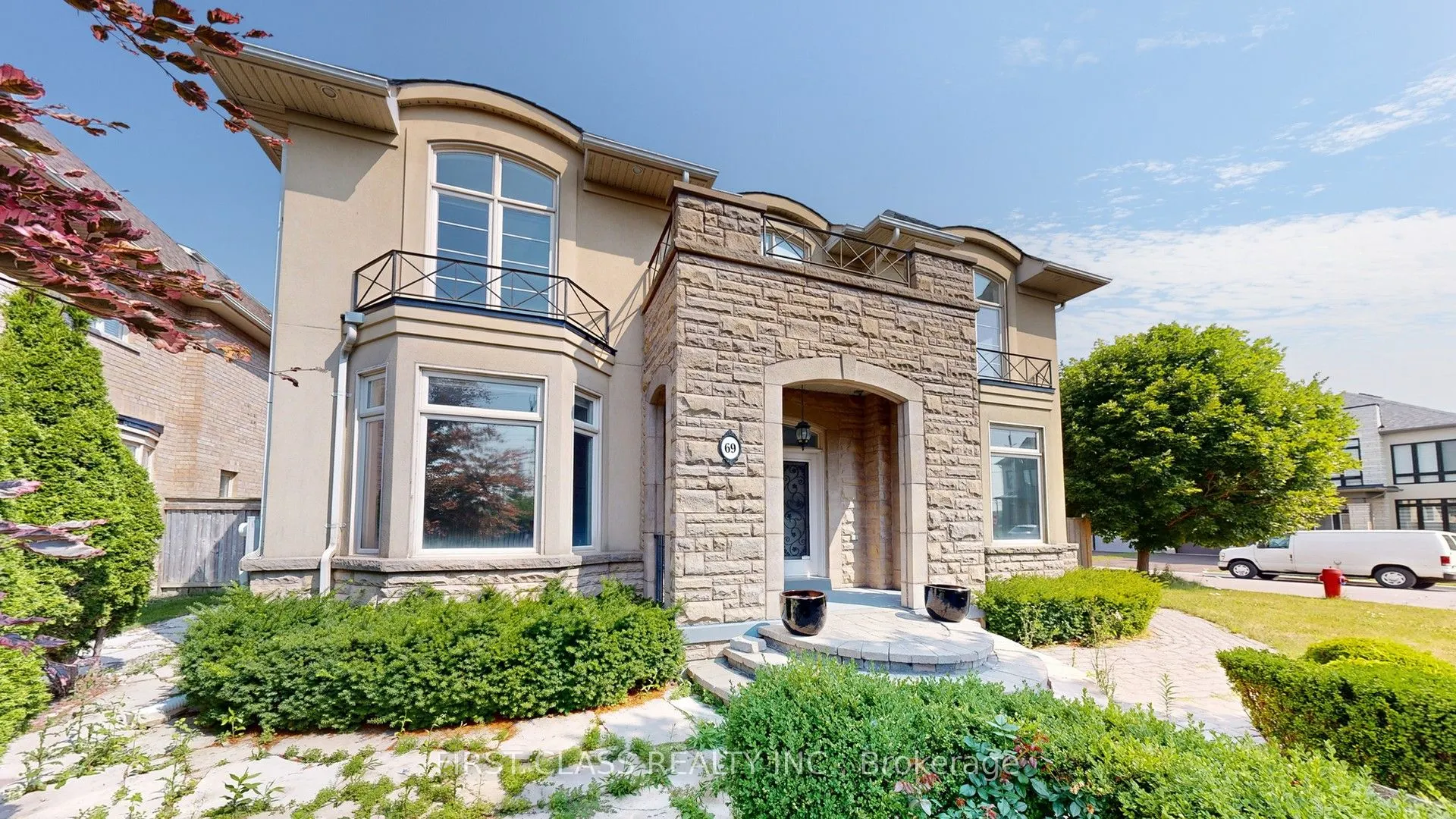 69 Weslock Crescent