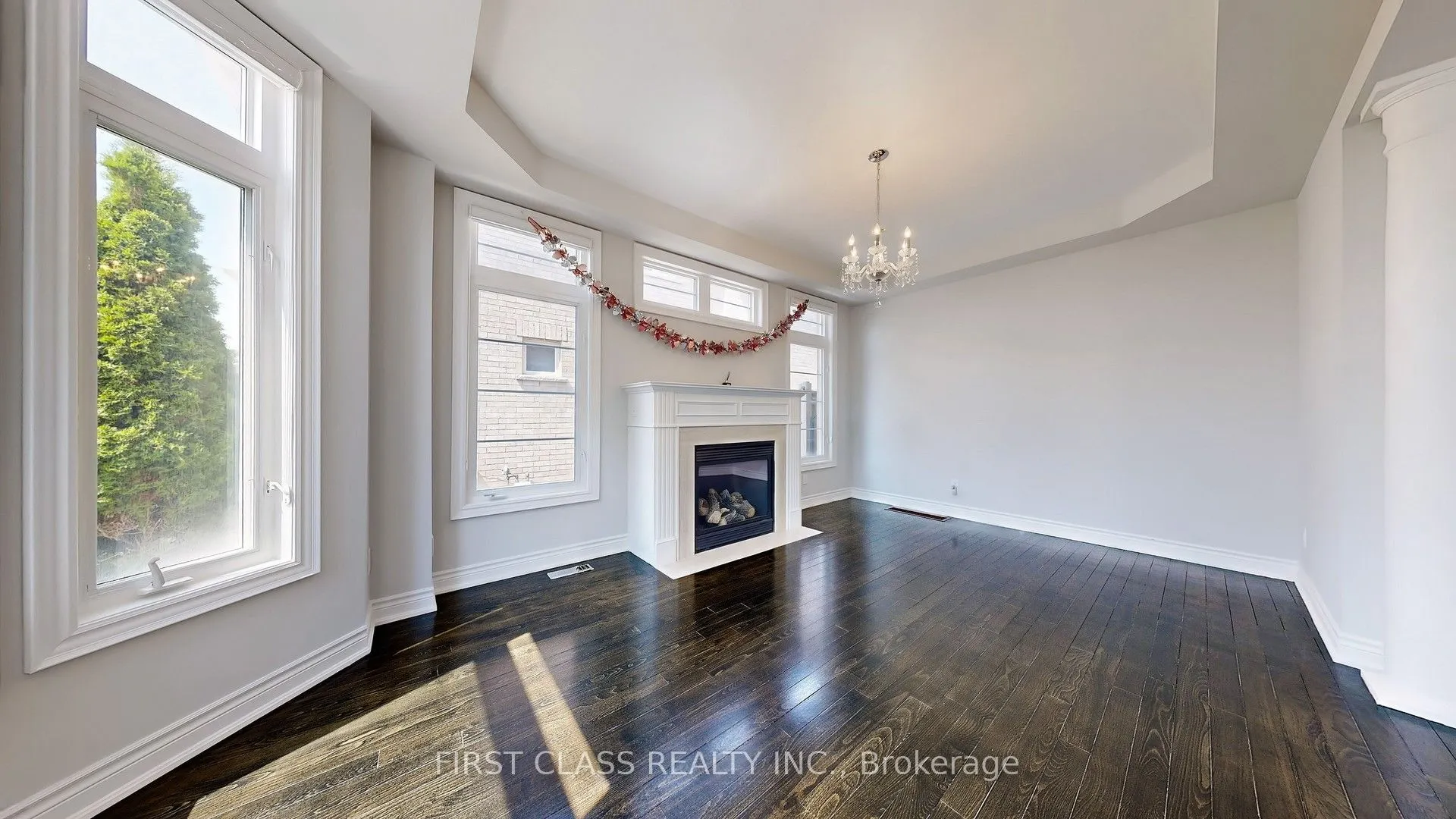 69 Weslock Crescent