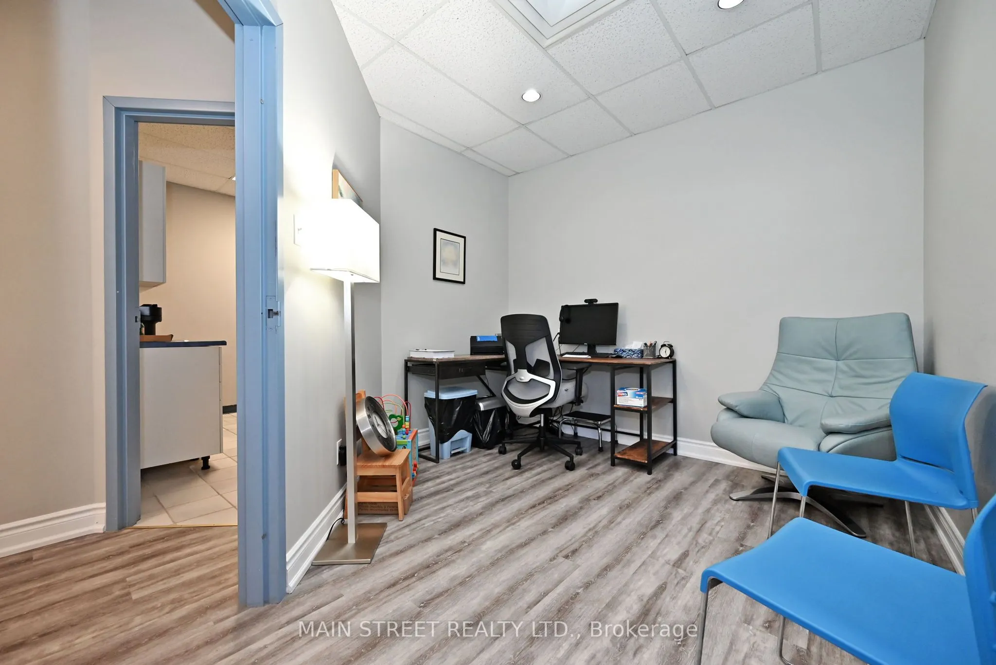 200 Davis Drive, #6