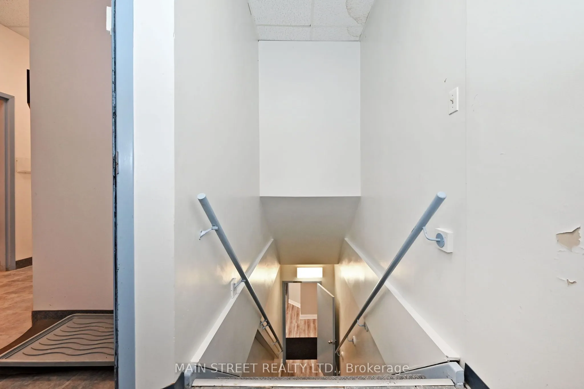 200 Davis Drive, #6