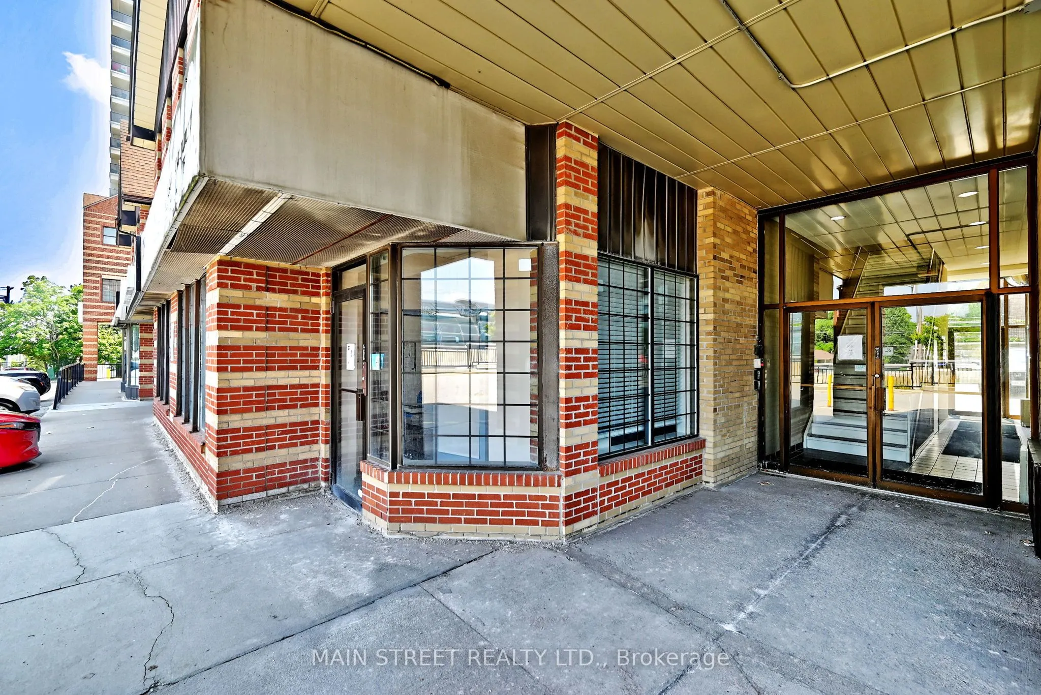 200 Davis Drive, #6