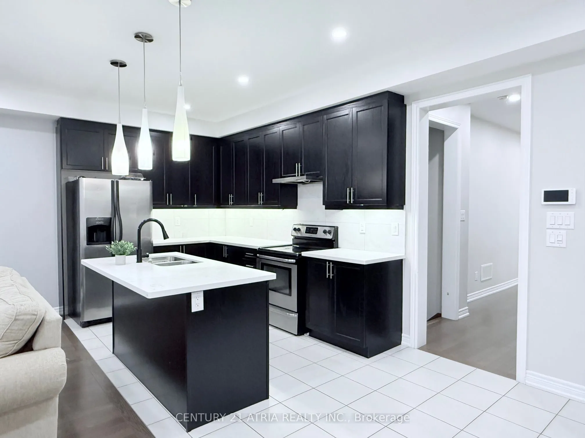 52 Luzon Avenue