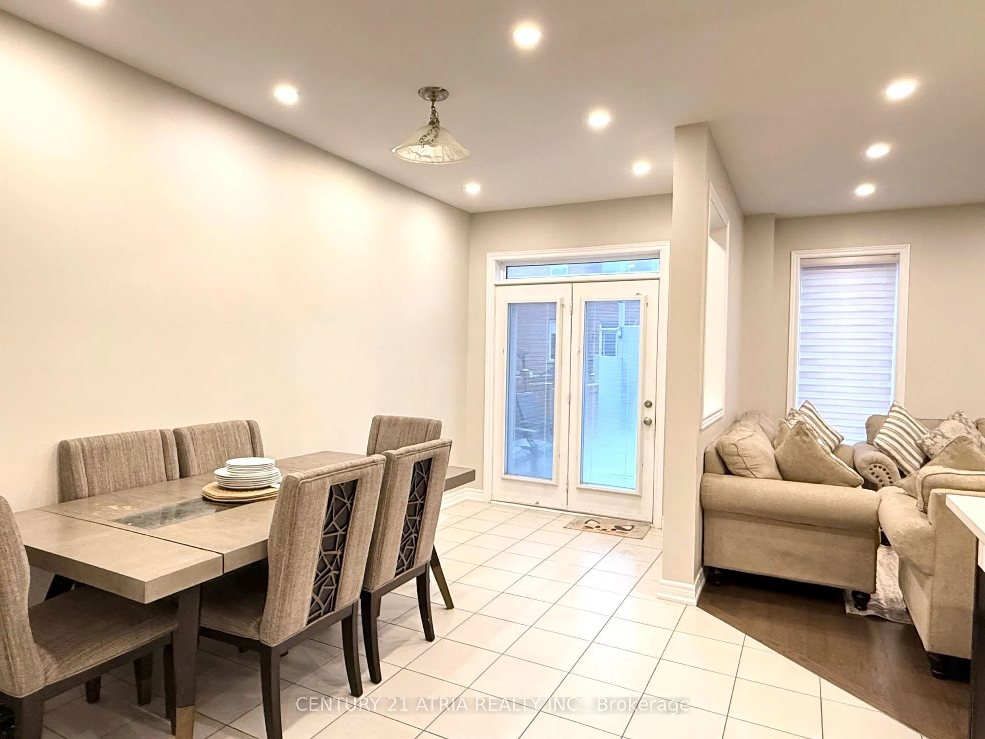 52 Luzon Avenue