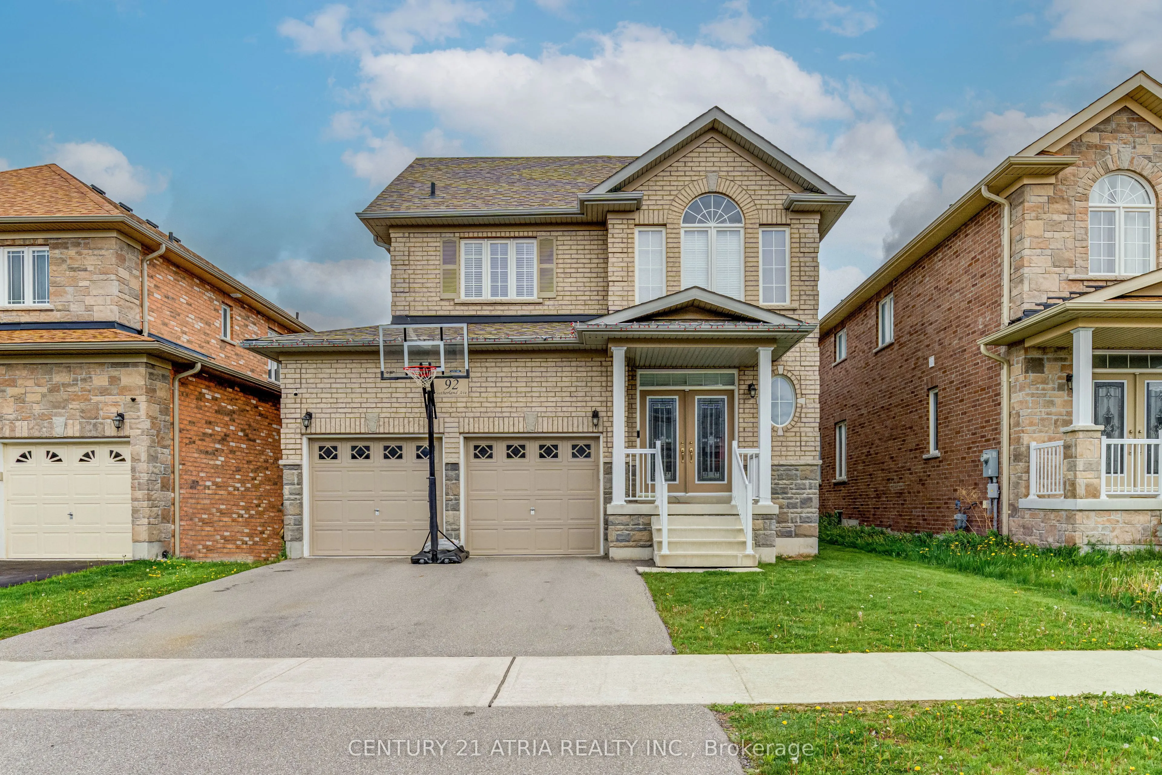 92 Sutherland Avenue