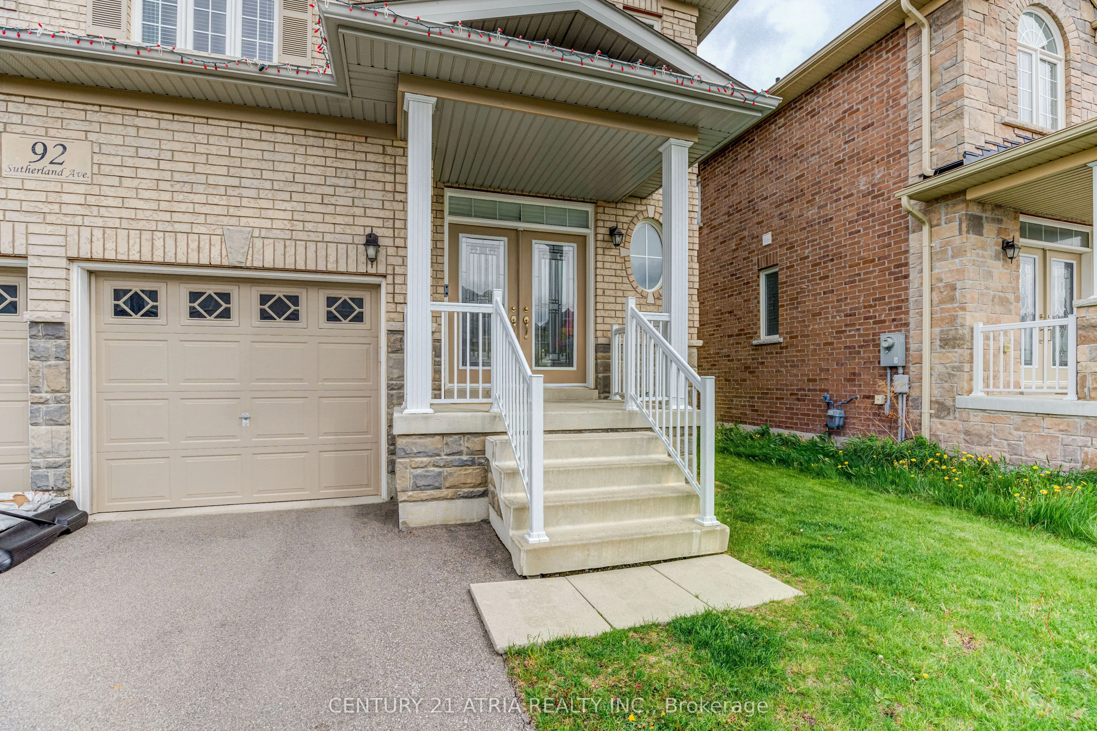 92 Sutherland Avenue