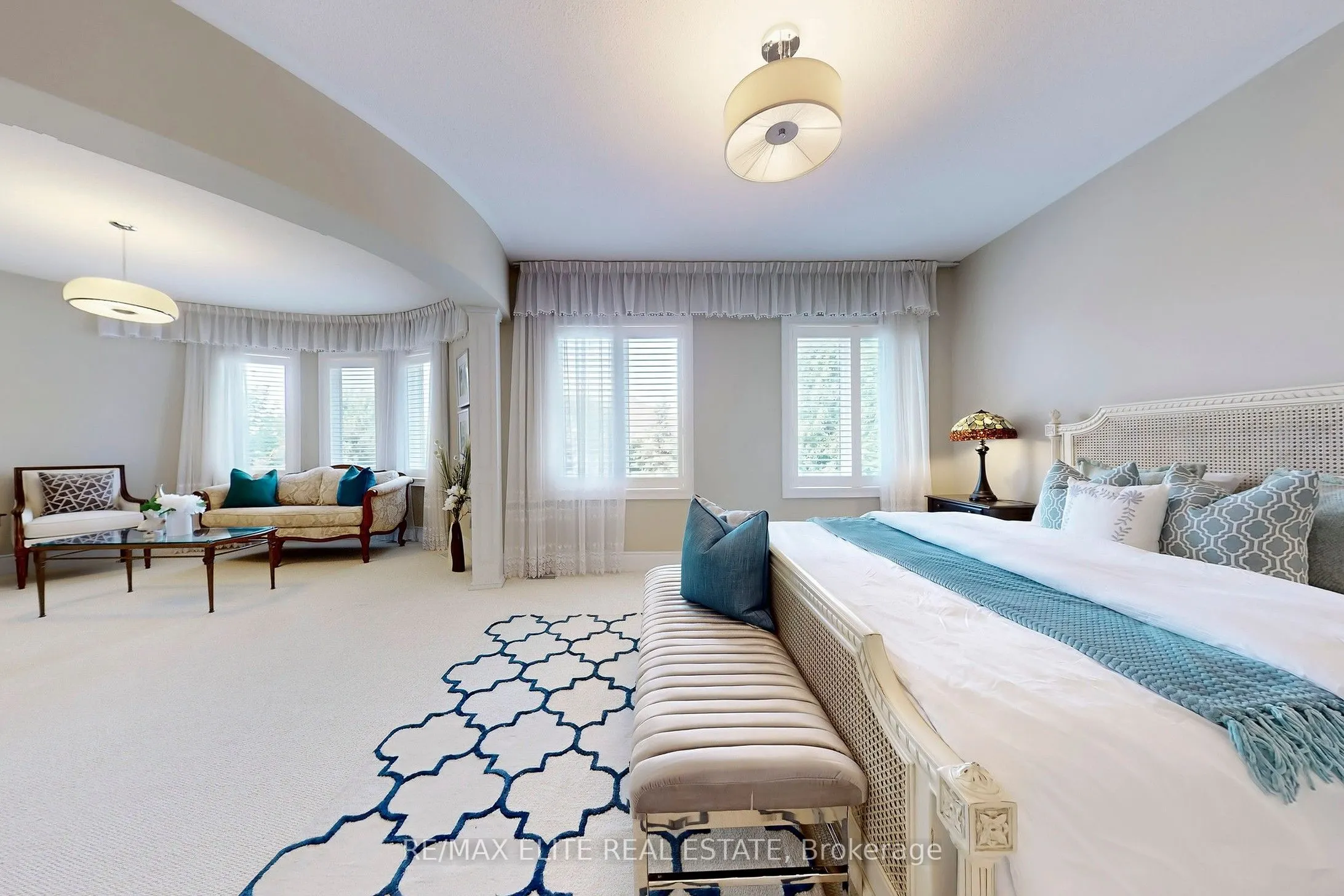 59 Carisbrooke Circle