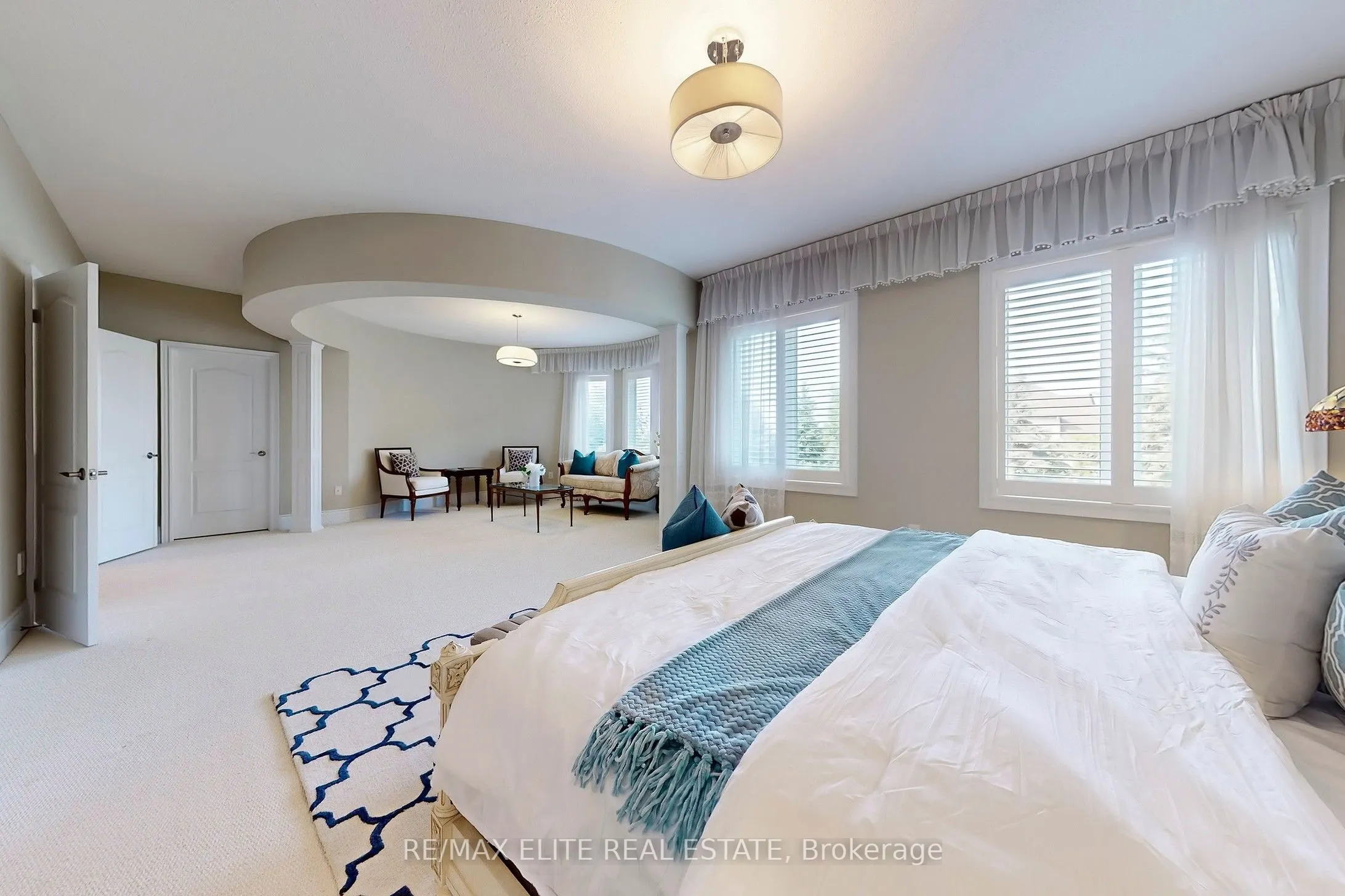 59 Carisbrooke Circle