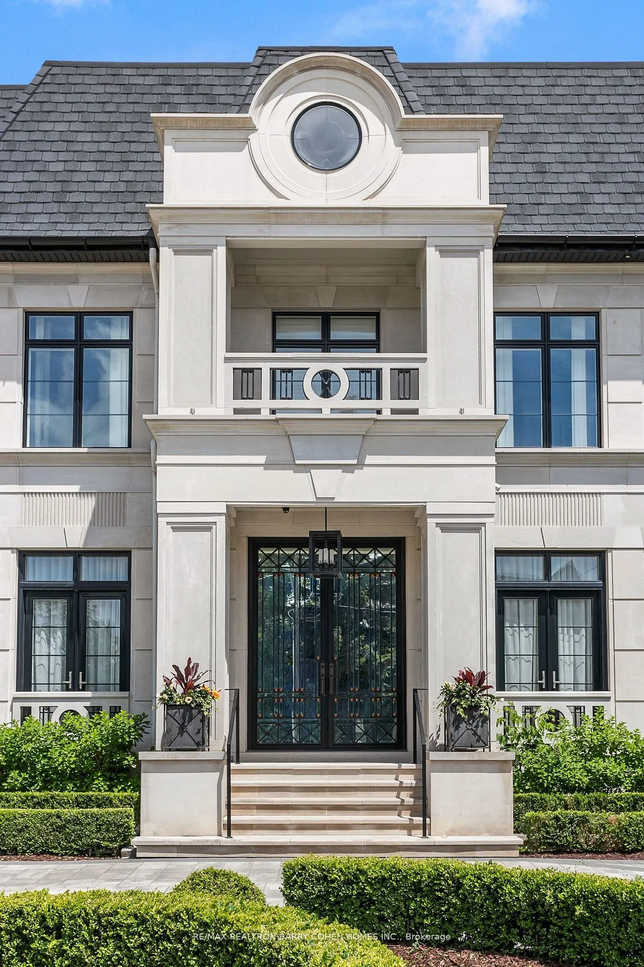 61 Orlon Crescent