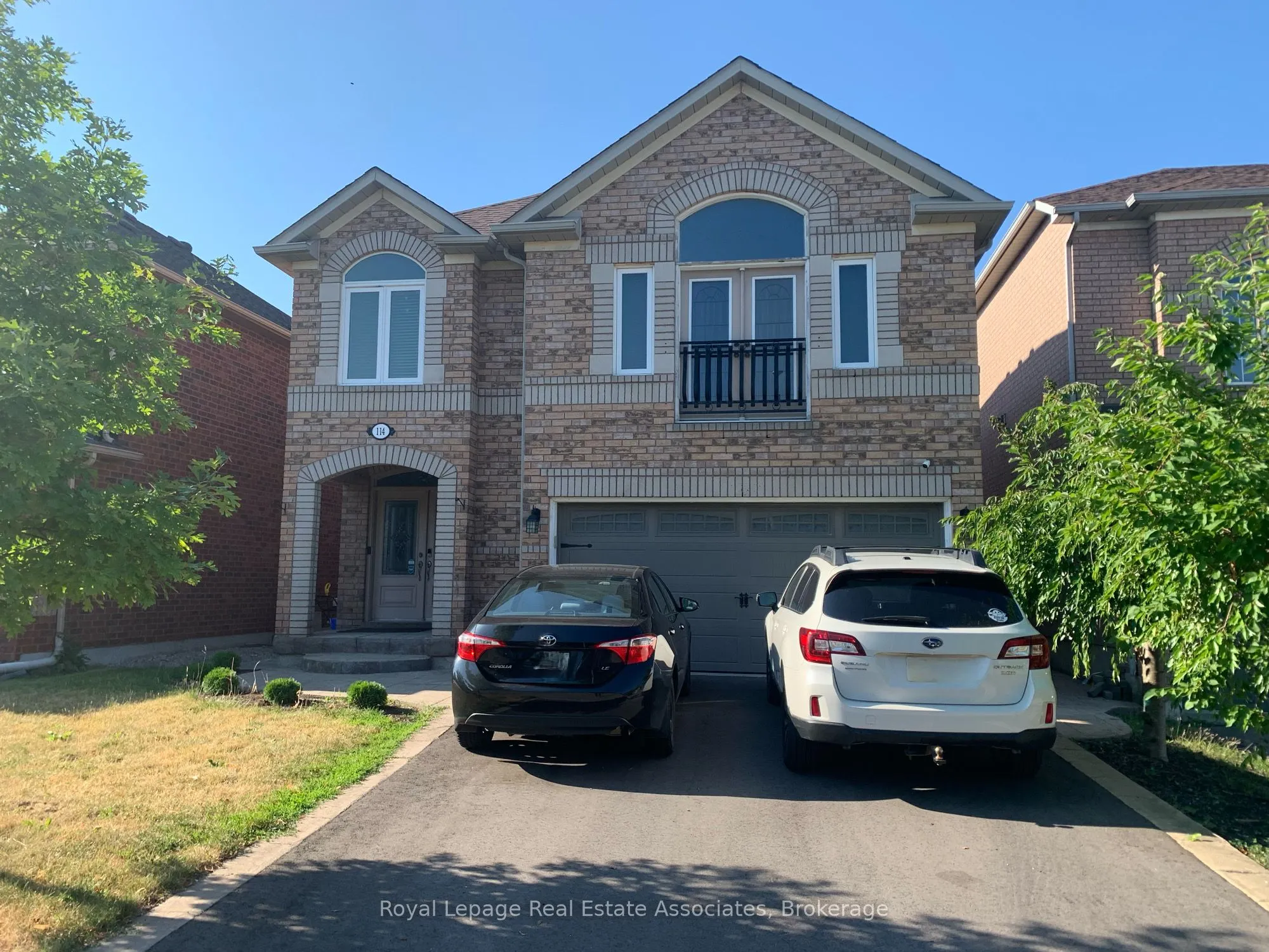 114 Sail Crescent, #(Lower)