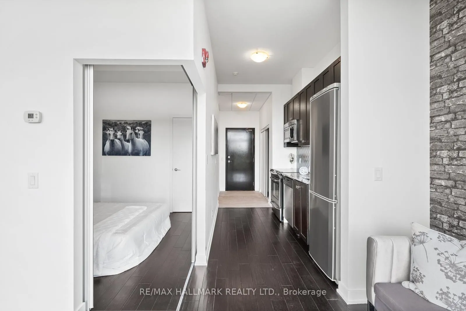 10376 Yonge Street, #403