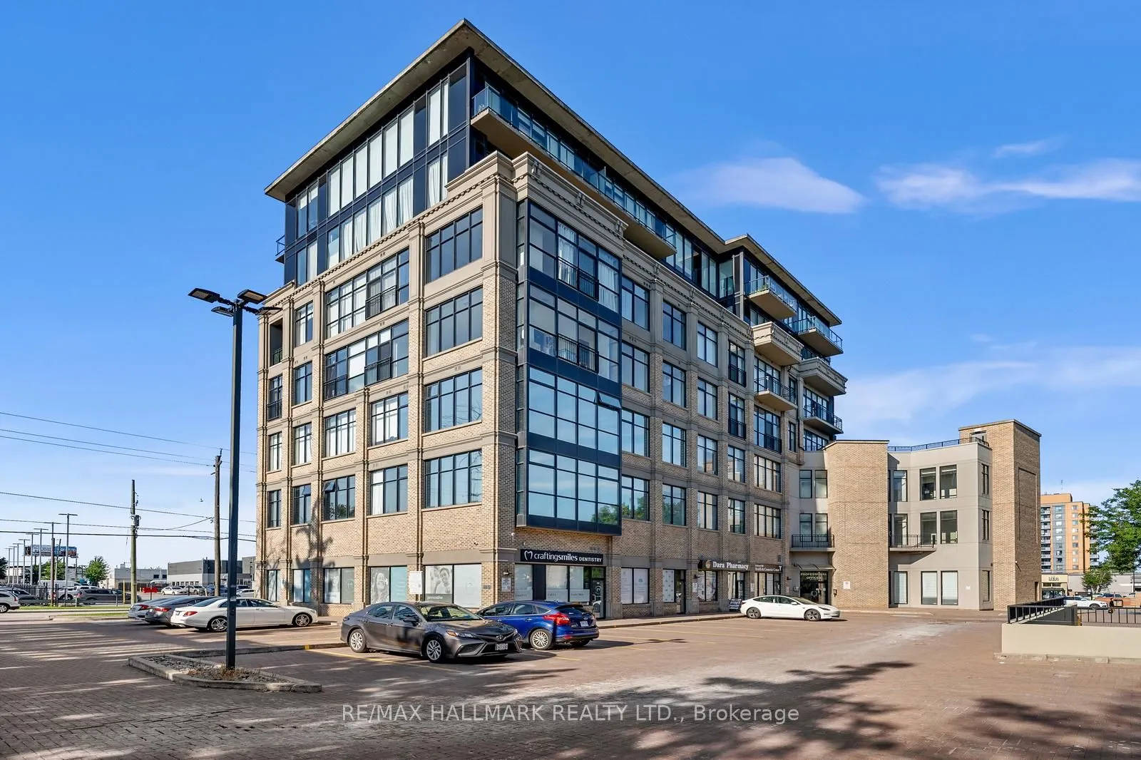 10376 Yonge Street, #403