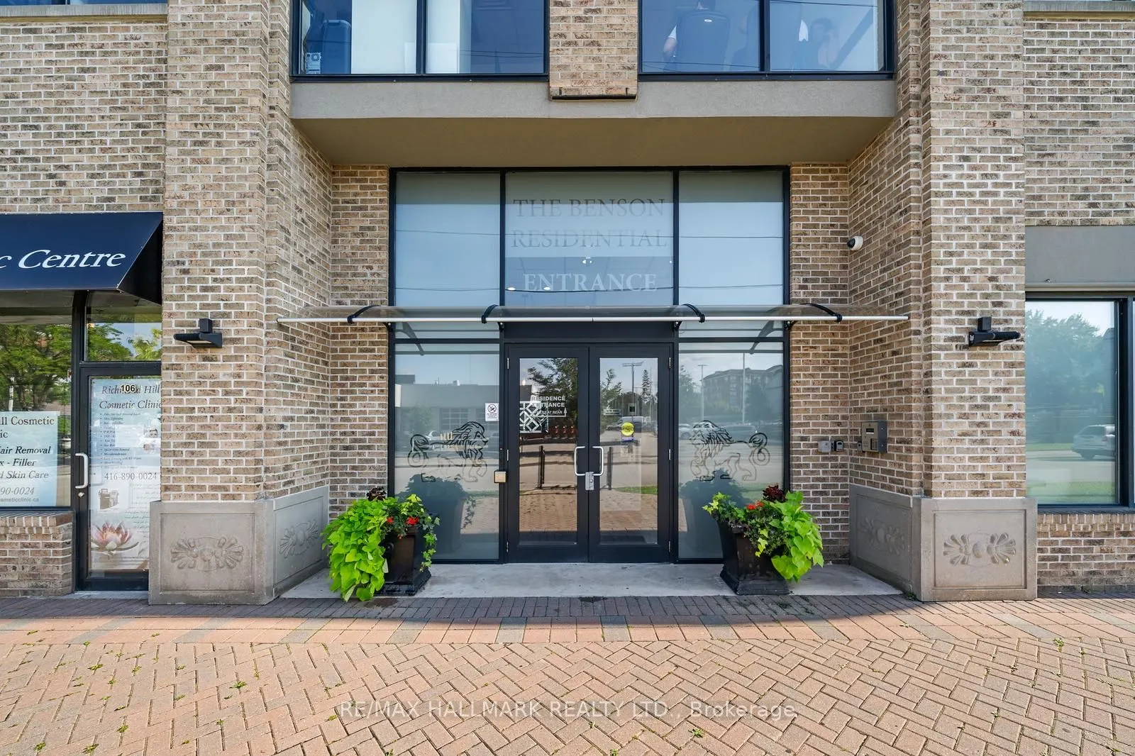 10376 Yonge Street, #403