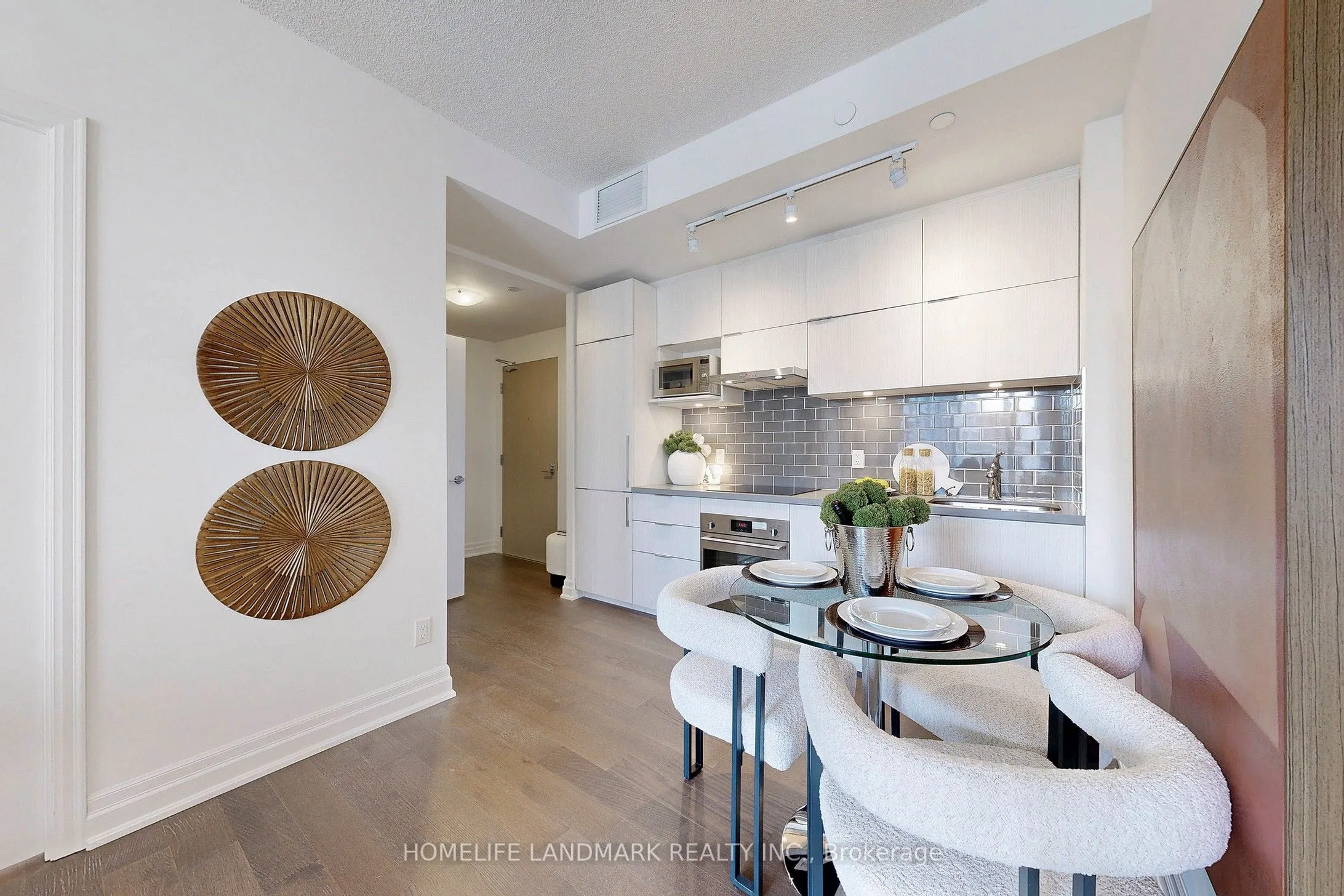 10 Rouge Valley Drive W, #730