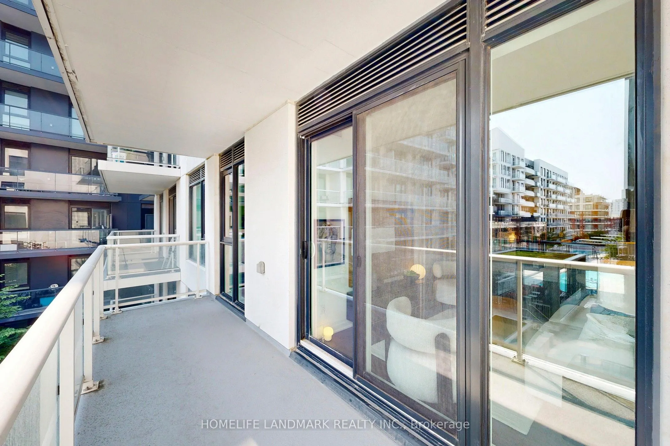 10 Rouge Valley Drive W, #730