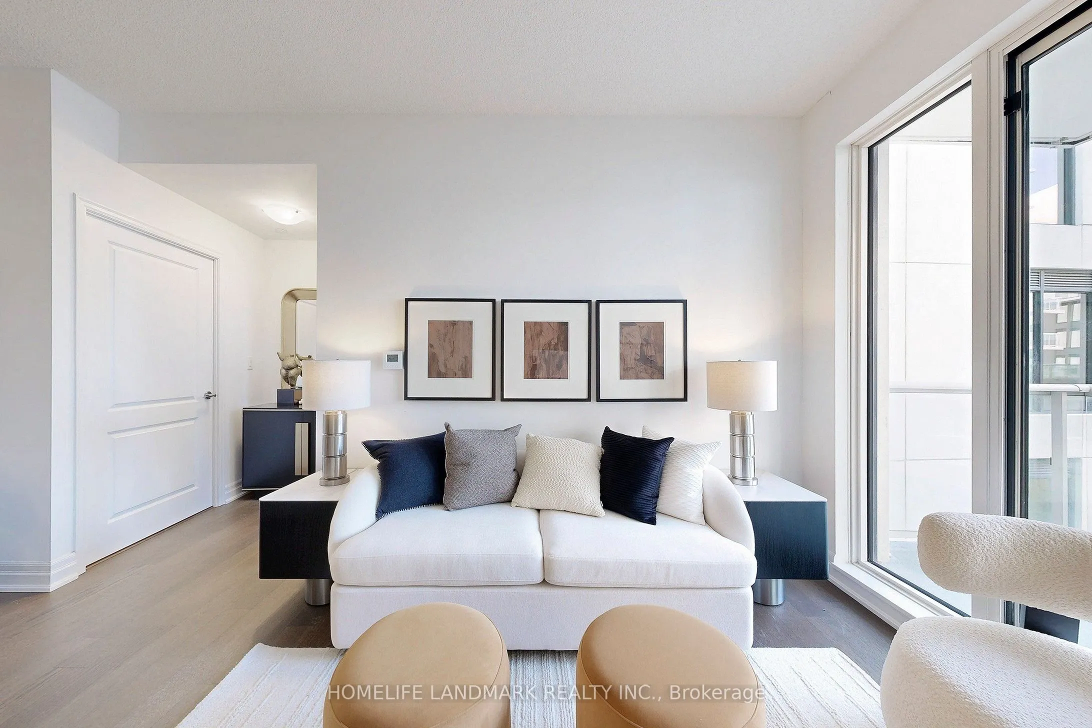 10 Rouge Valley Drive W, #730