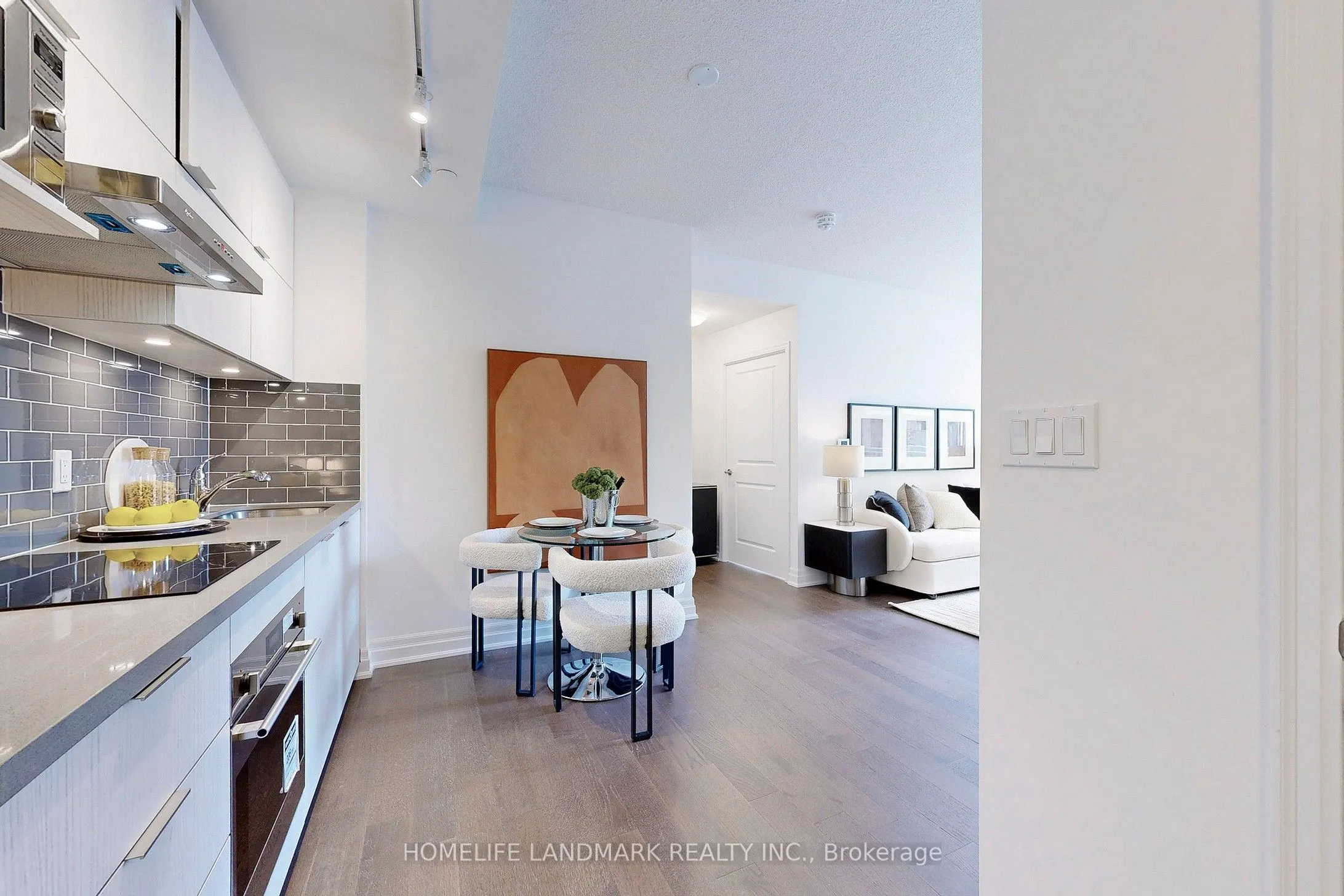 10 Rouge Valley Drive W, #730