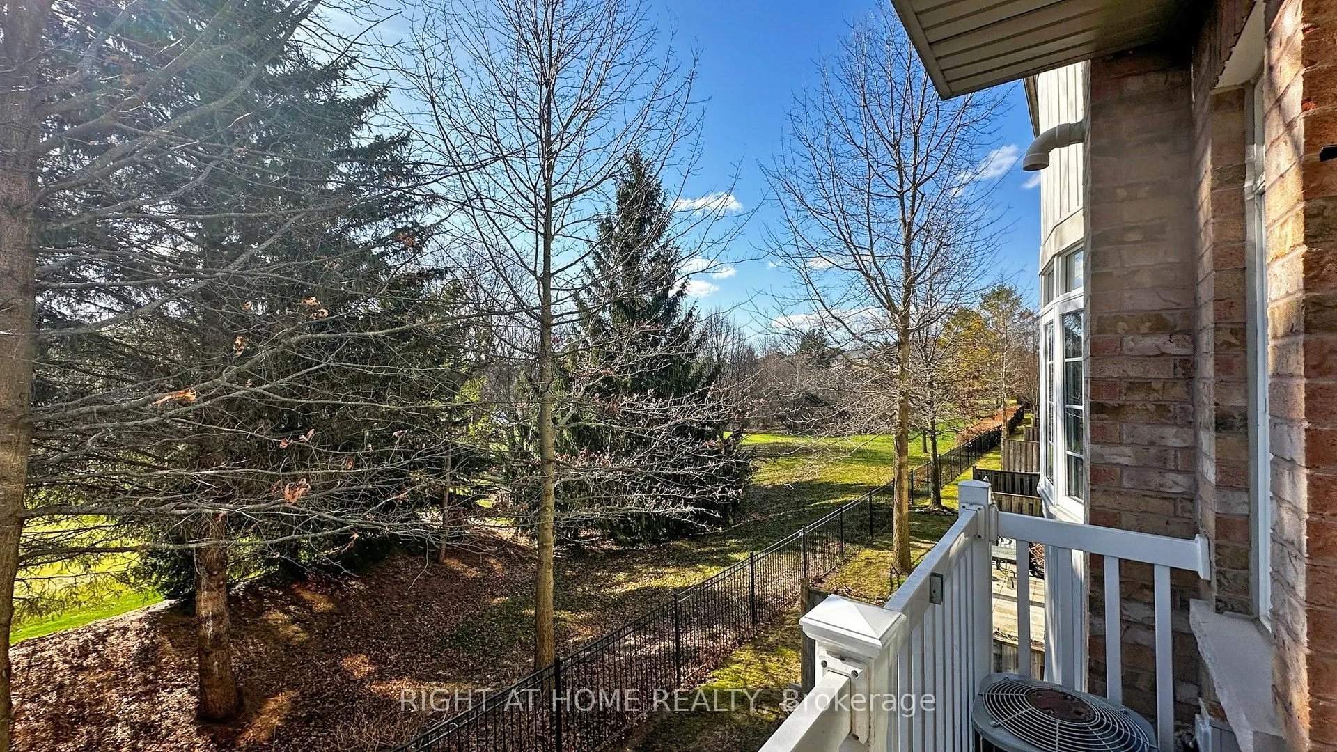 520 Silken Laumann Drive, #32