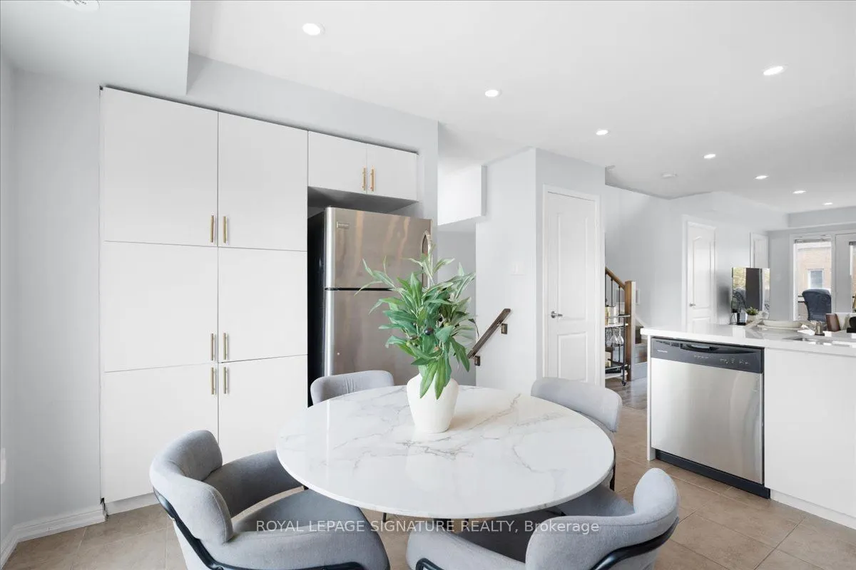 263 John West Way, #4