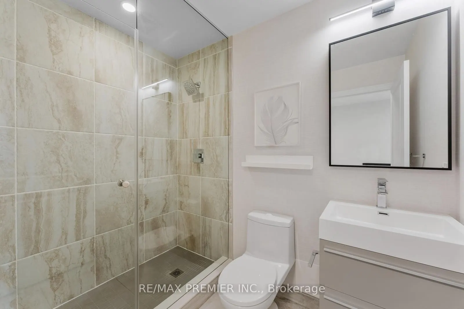 10 Rouge Valley Drive W, #111