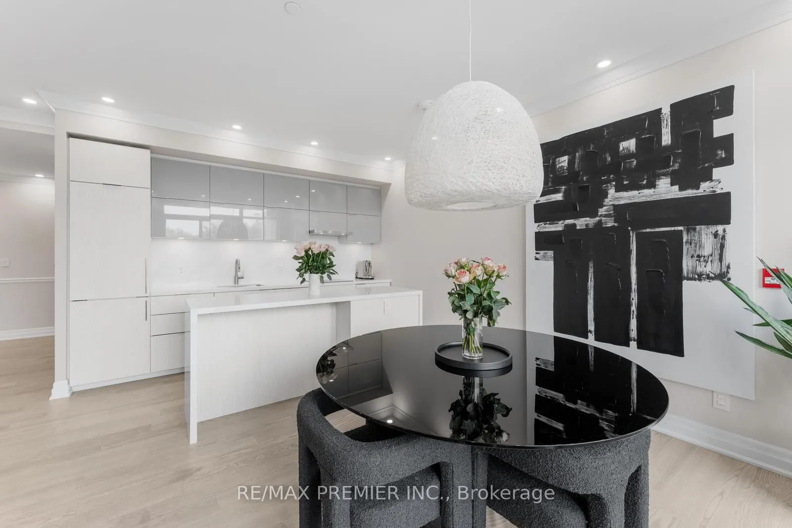 10 Rouge Valley Drive W, #111