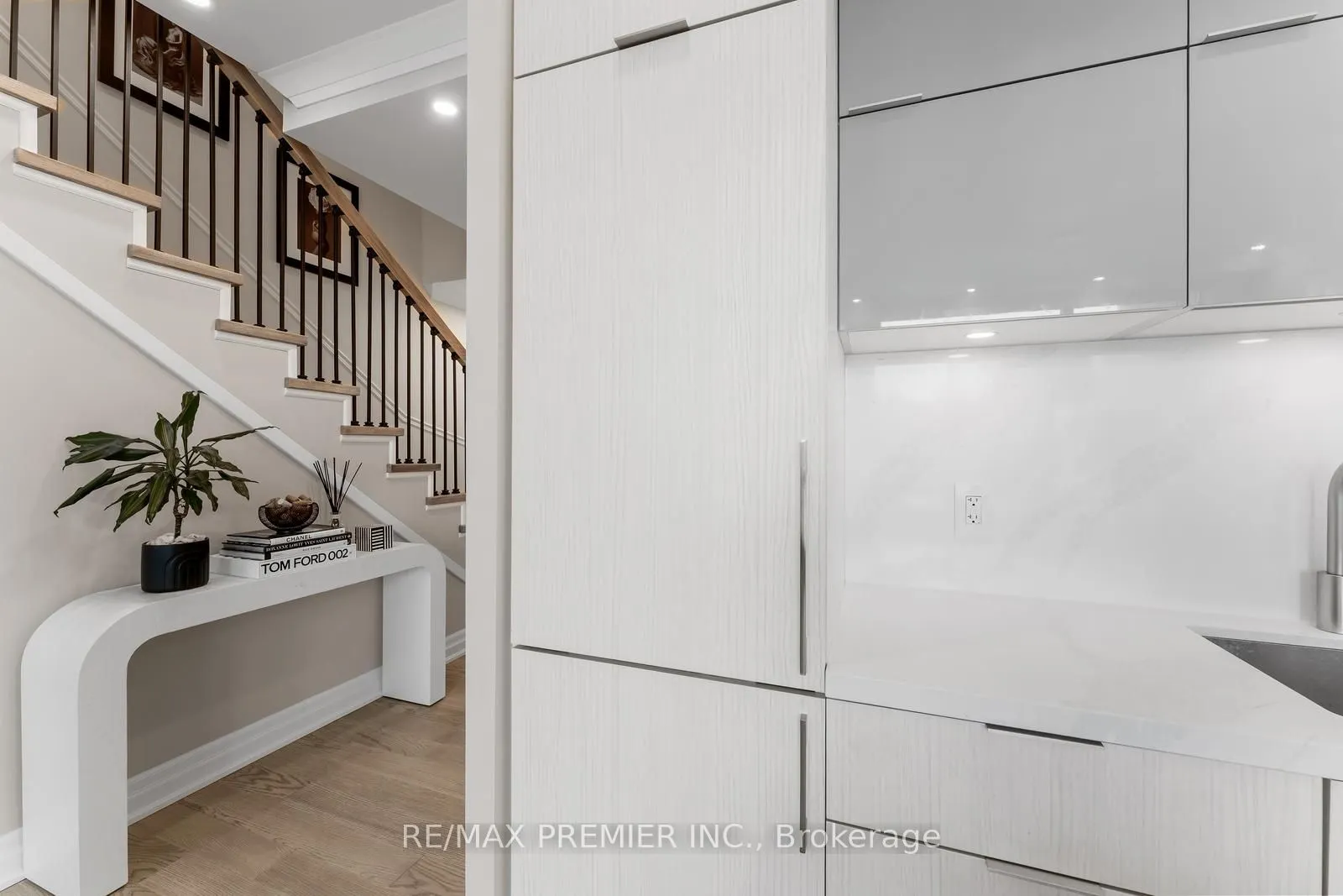 10 Rouge Valley Drive W, #111
