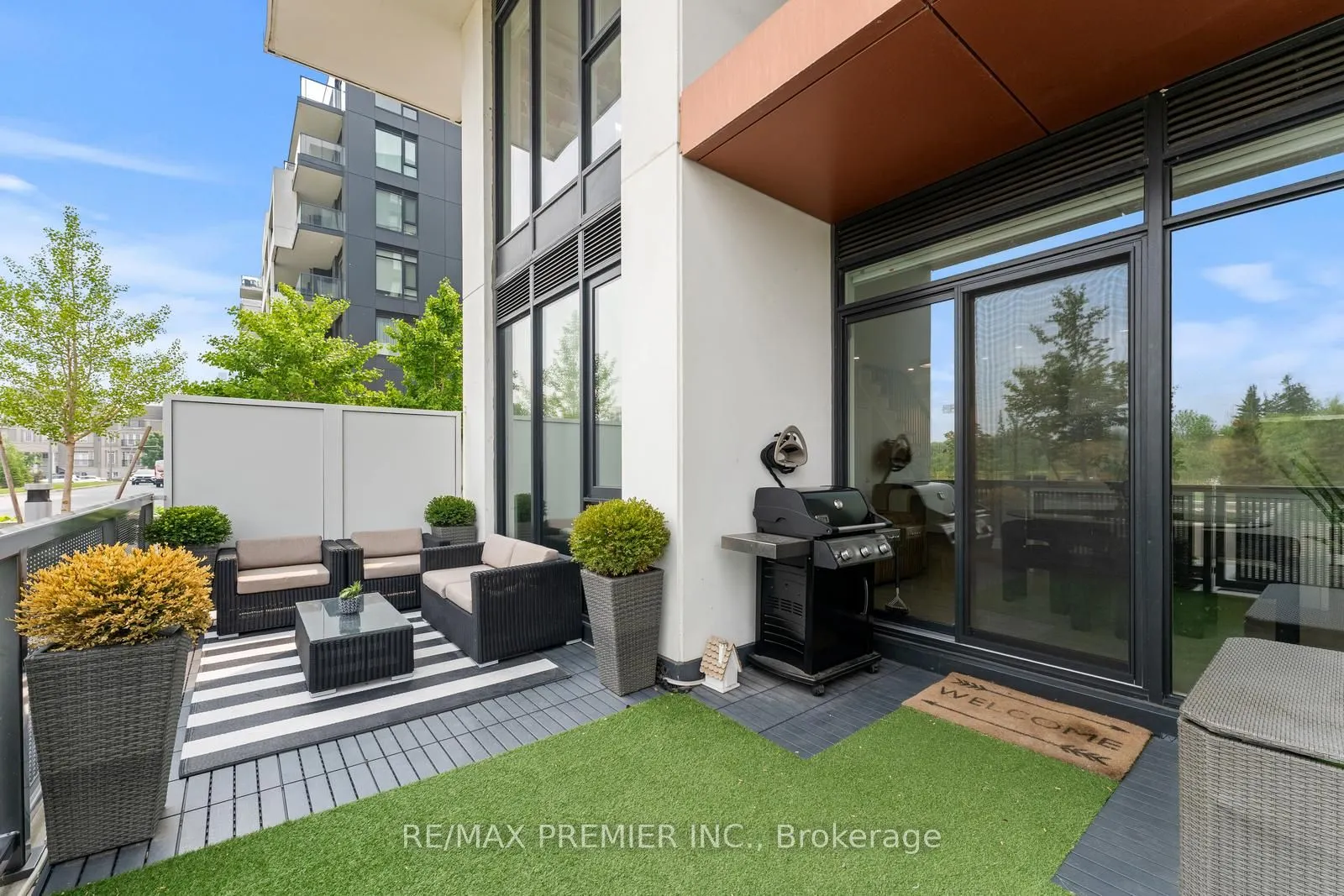 10 Rouge Valley Drive W, #111