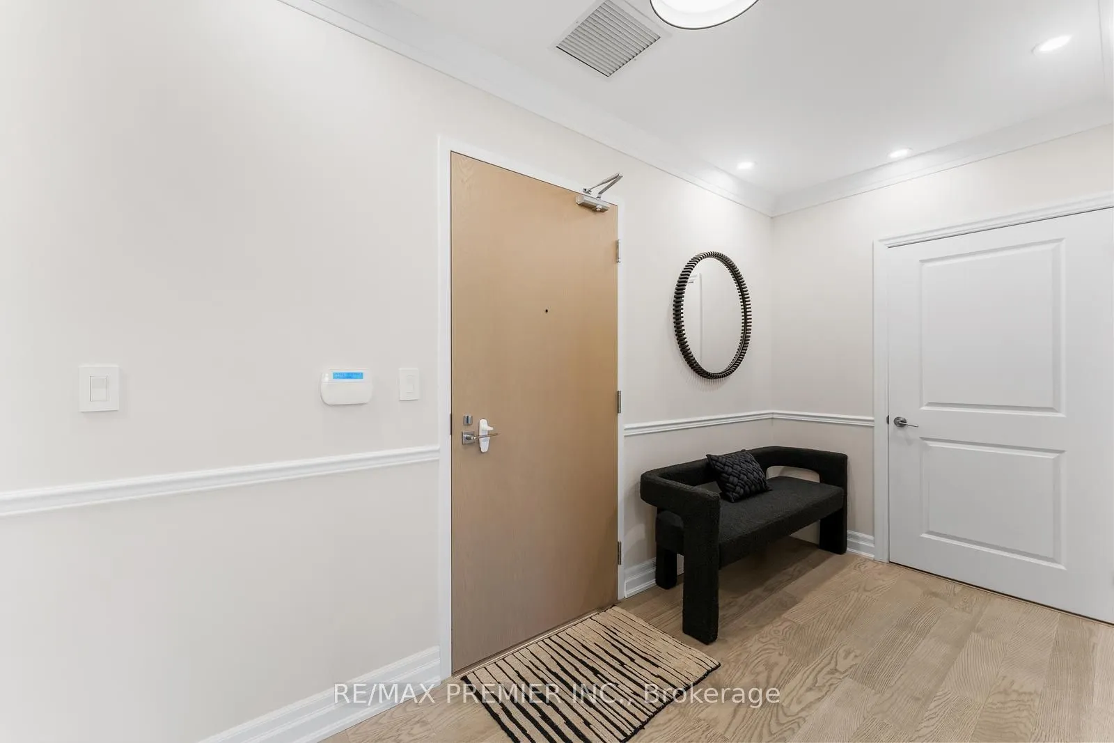 10 Rouge Valley Drive W, #111