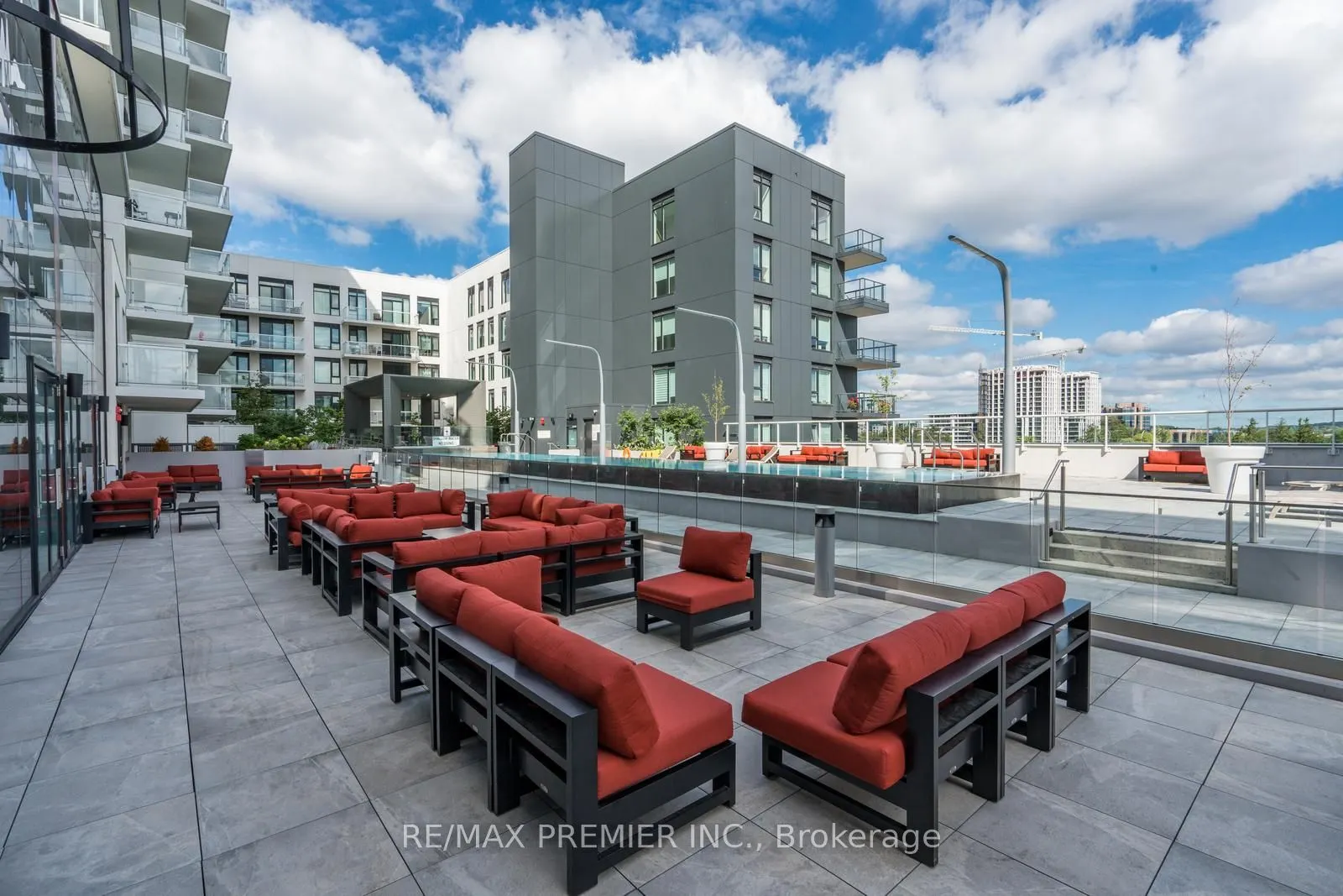 10 Rouge Valley Drive W, #111