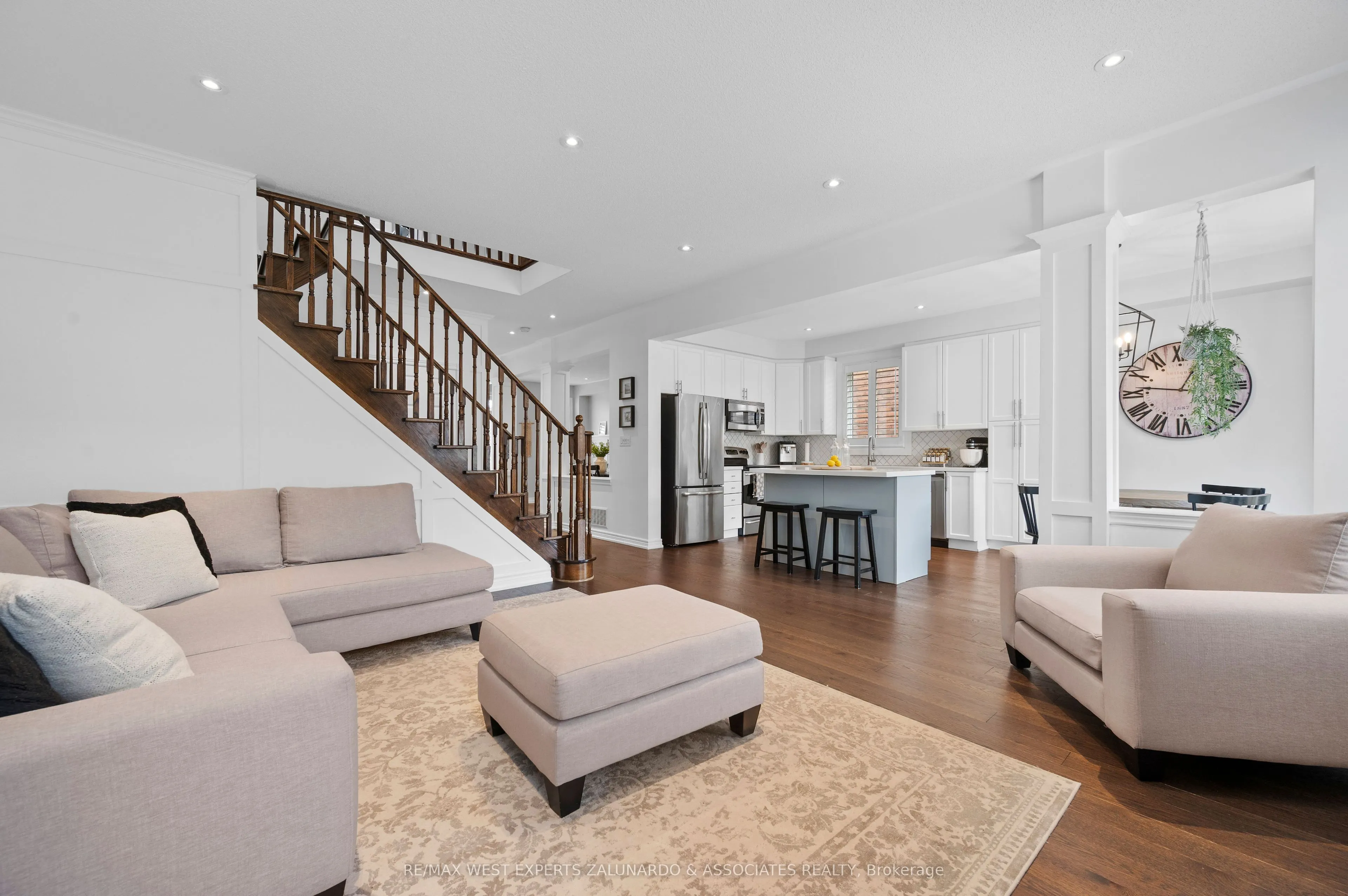 18 Faris Street