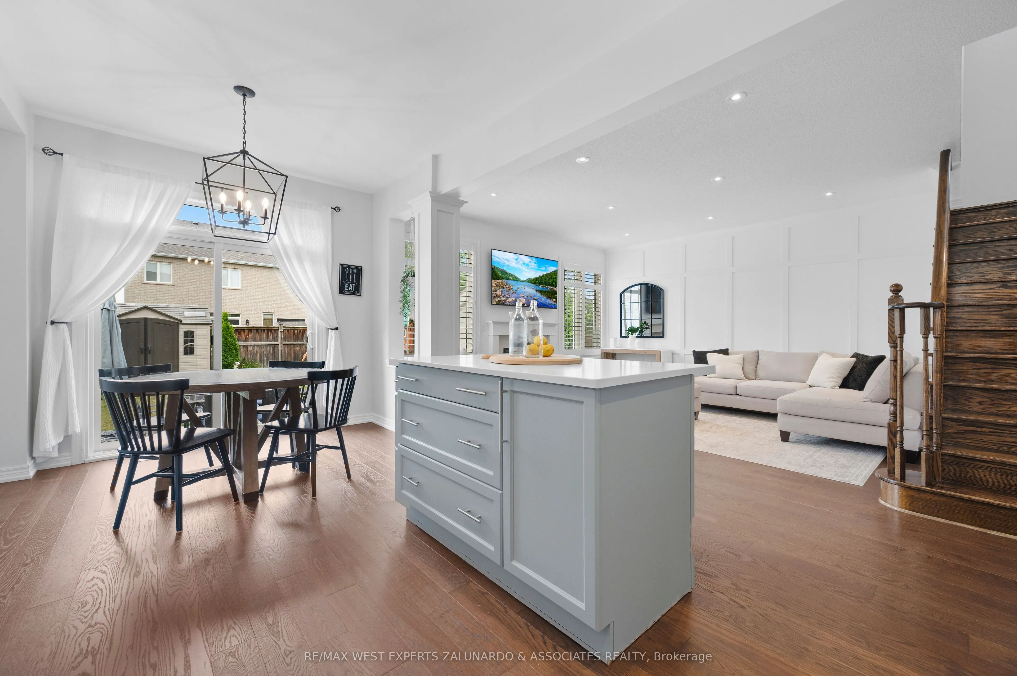 18 Faris Street